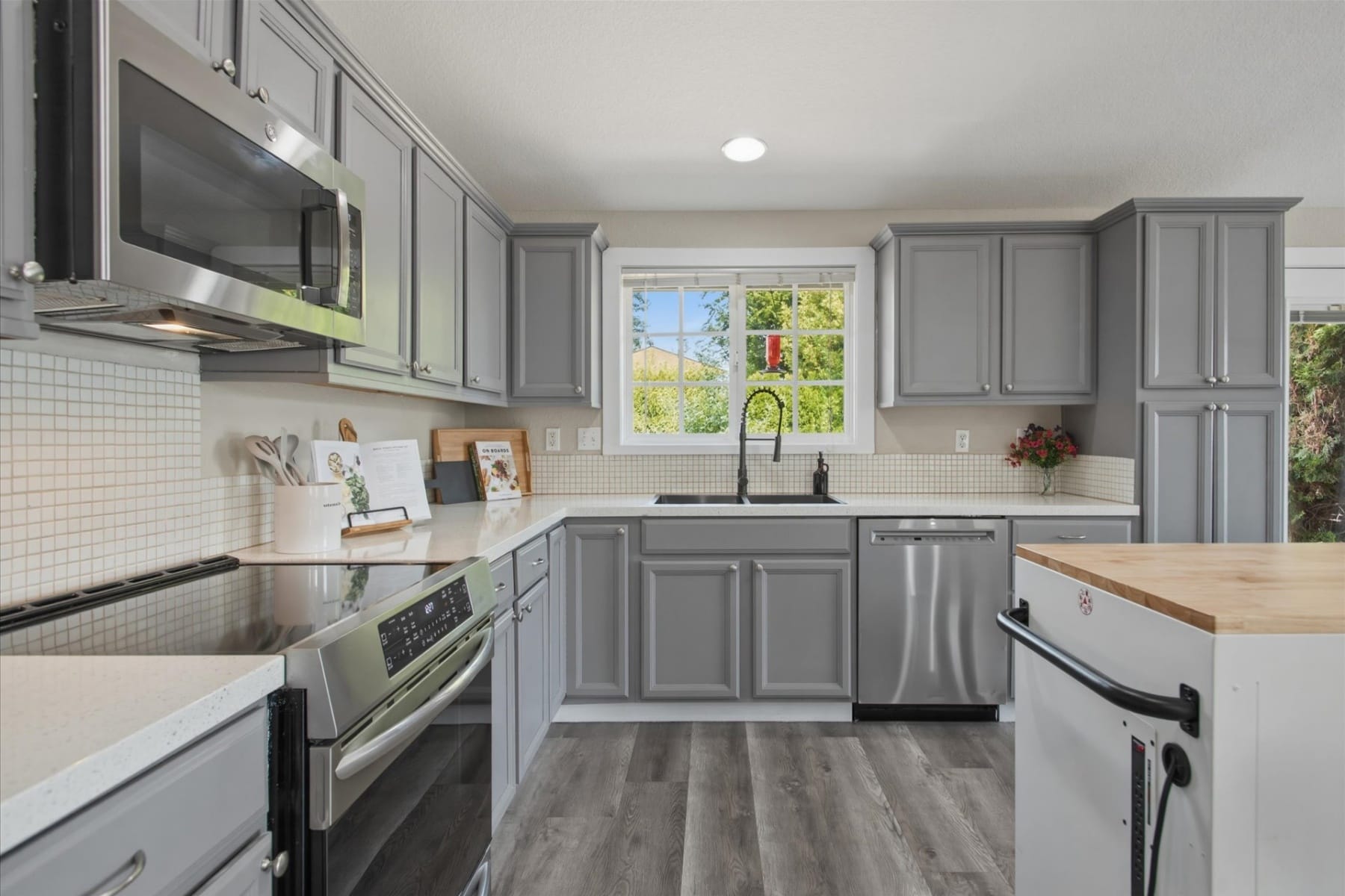  1517 N LOCUST ST Canby, OR 97013 - 物件實景