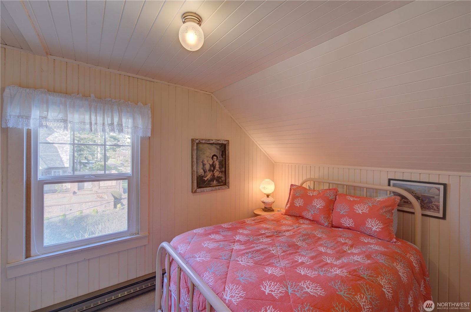 Seaview, Washington, 98644, United States, 4 Bedrooms Bedrooms, ,1 BathroomBathrooms,Residential,For Sale,1922950
