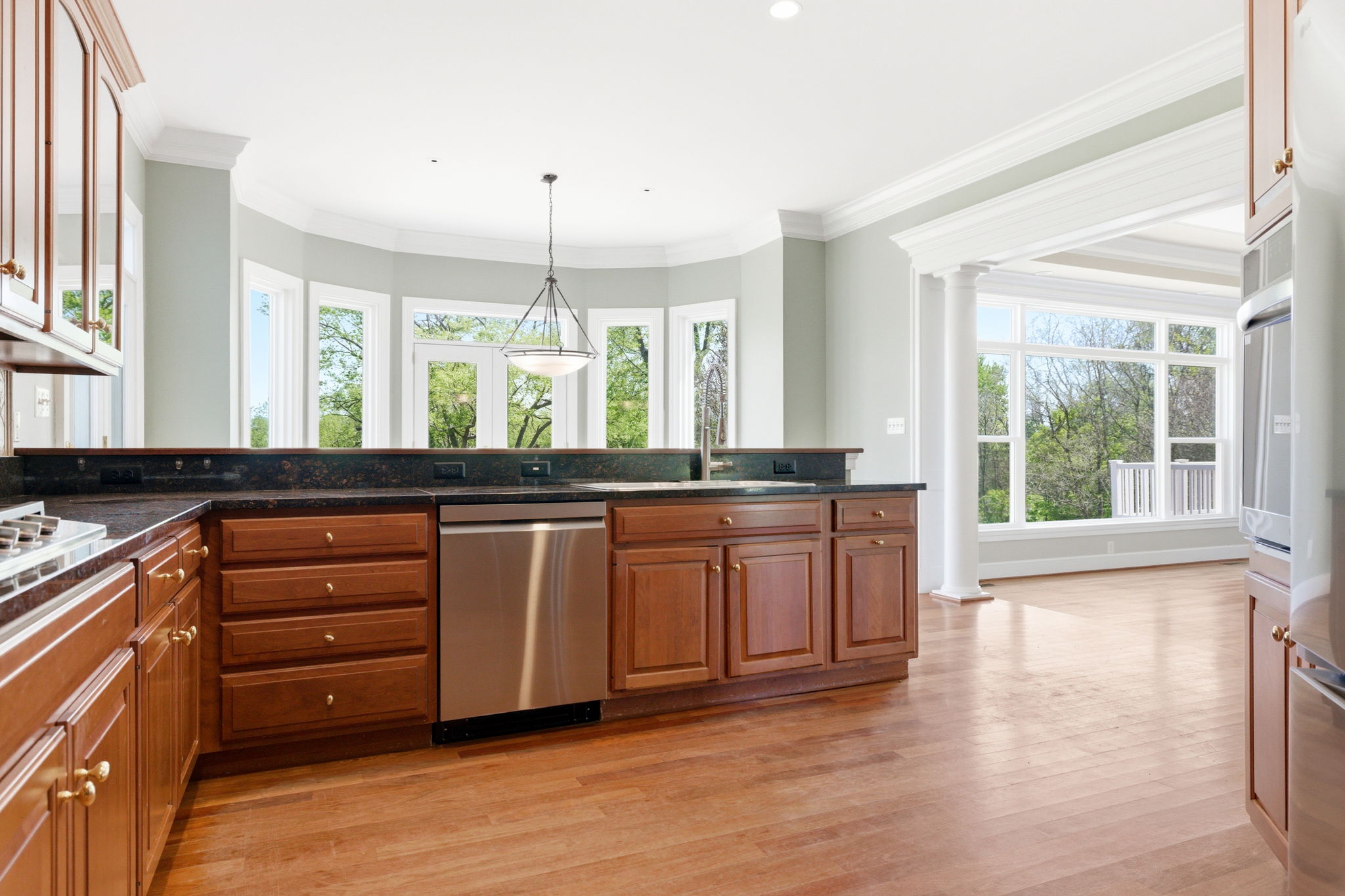  15018 Clover Hill Road, Waterford, VA 20197 - 物件實景