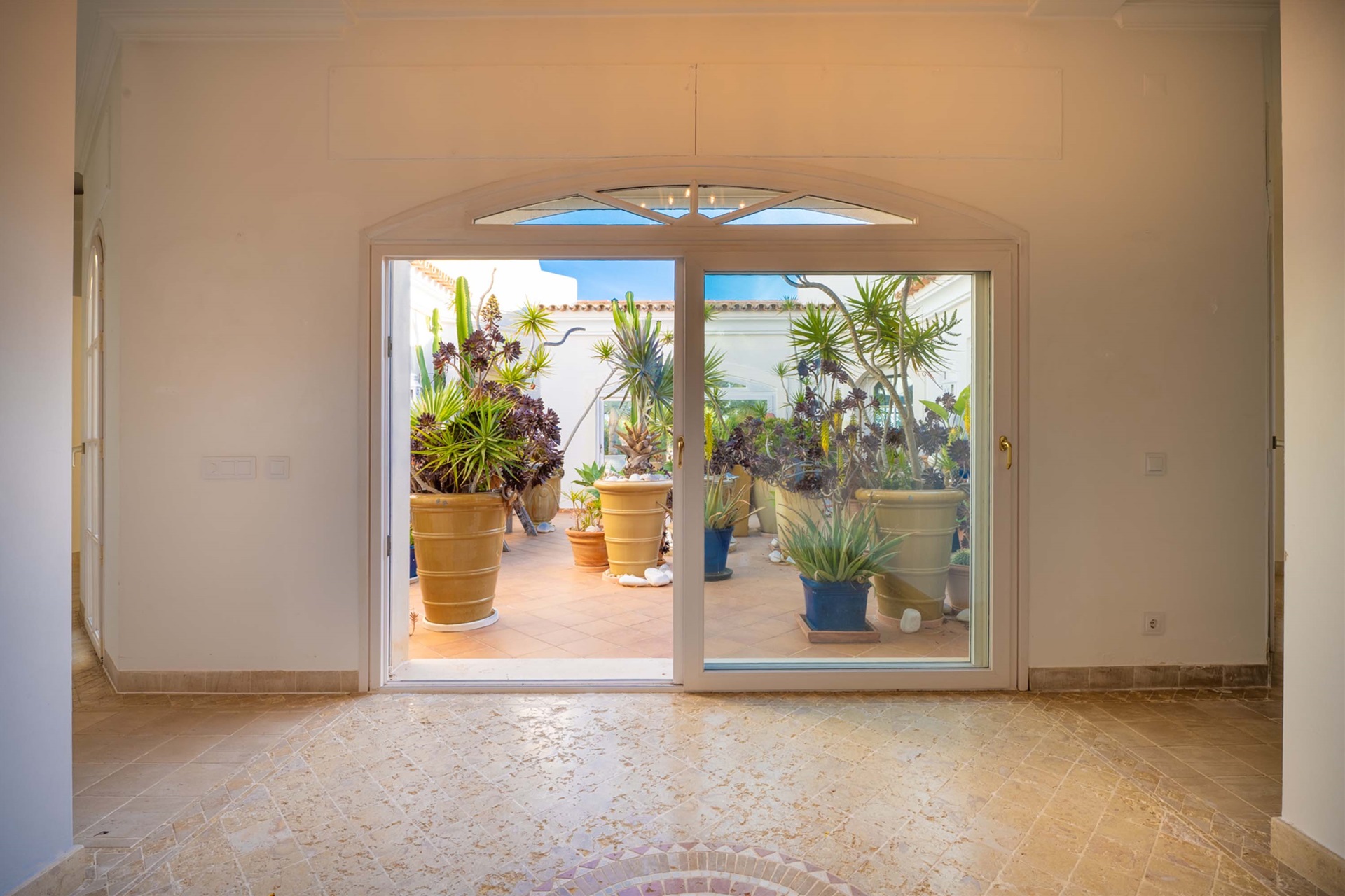  Detached house, 5 bedrooms, for Sale - 物件實景