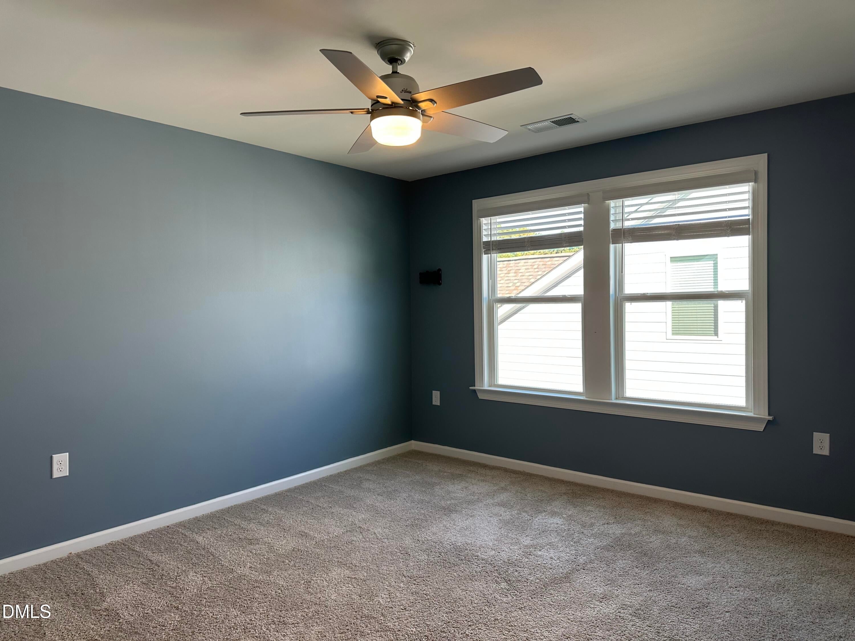 Holly Springs, North Carolina, 27540, United States, 4 Bedrooms Bedrooms, ,4 BathroomsBathrooms,Residential,For Sale,1970493