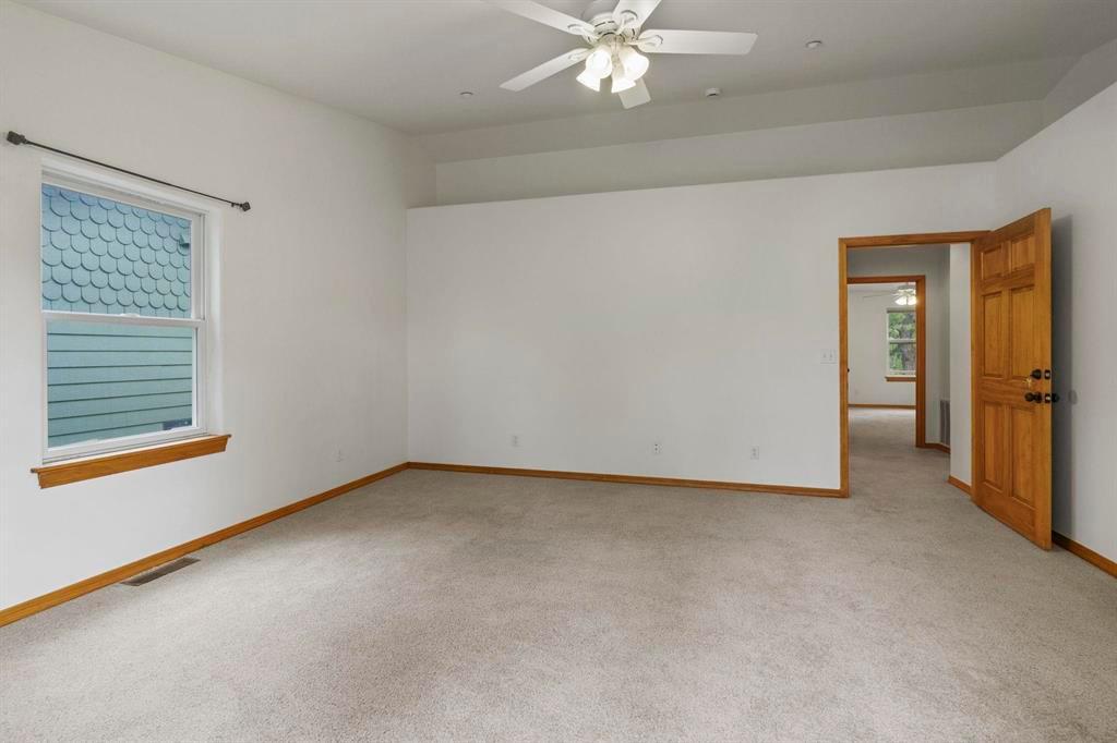 Durango, Colorado, 81301, United States, 3 Bedrooms Bedrooms, ,3 BathroomsBathrooms,Residential,For Sale,1908342