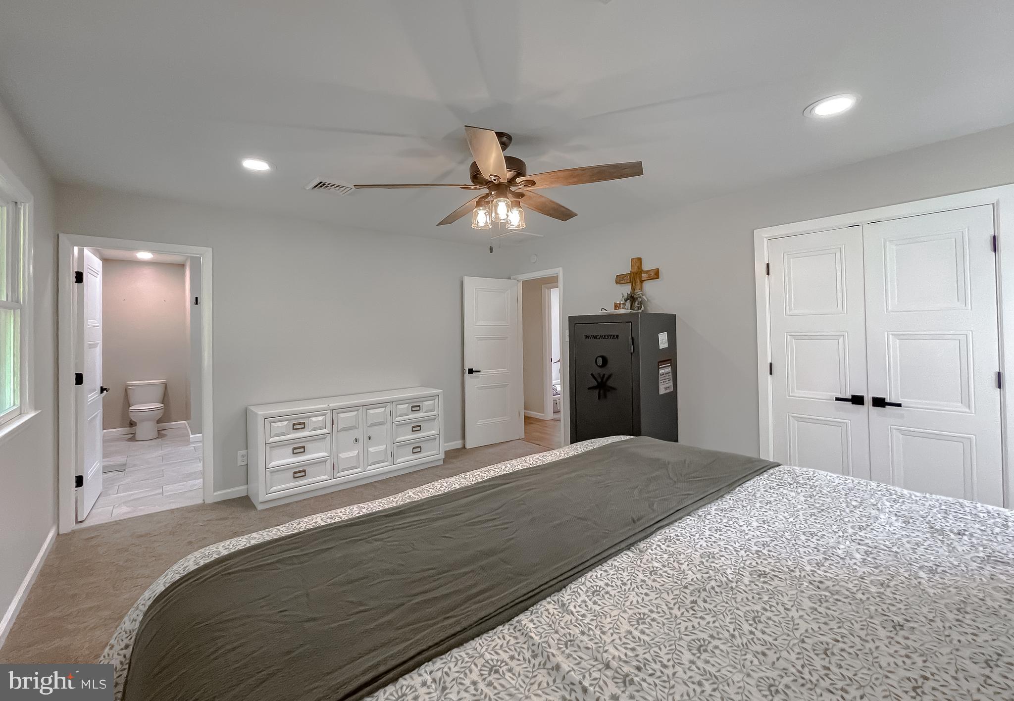 Hollywood, Maryland, 20636, United States, 3 Bedrooms Bedrooms, ,2 BathroomsBathrooms,Residential,For Sale,1978416