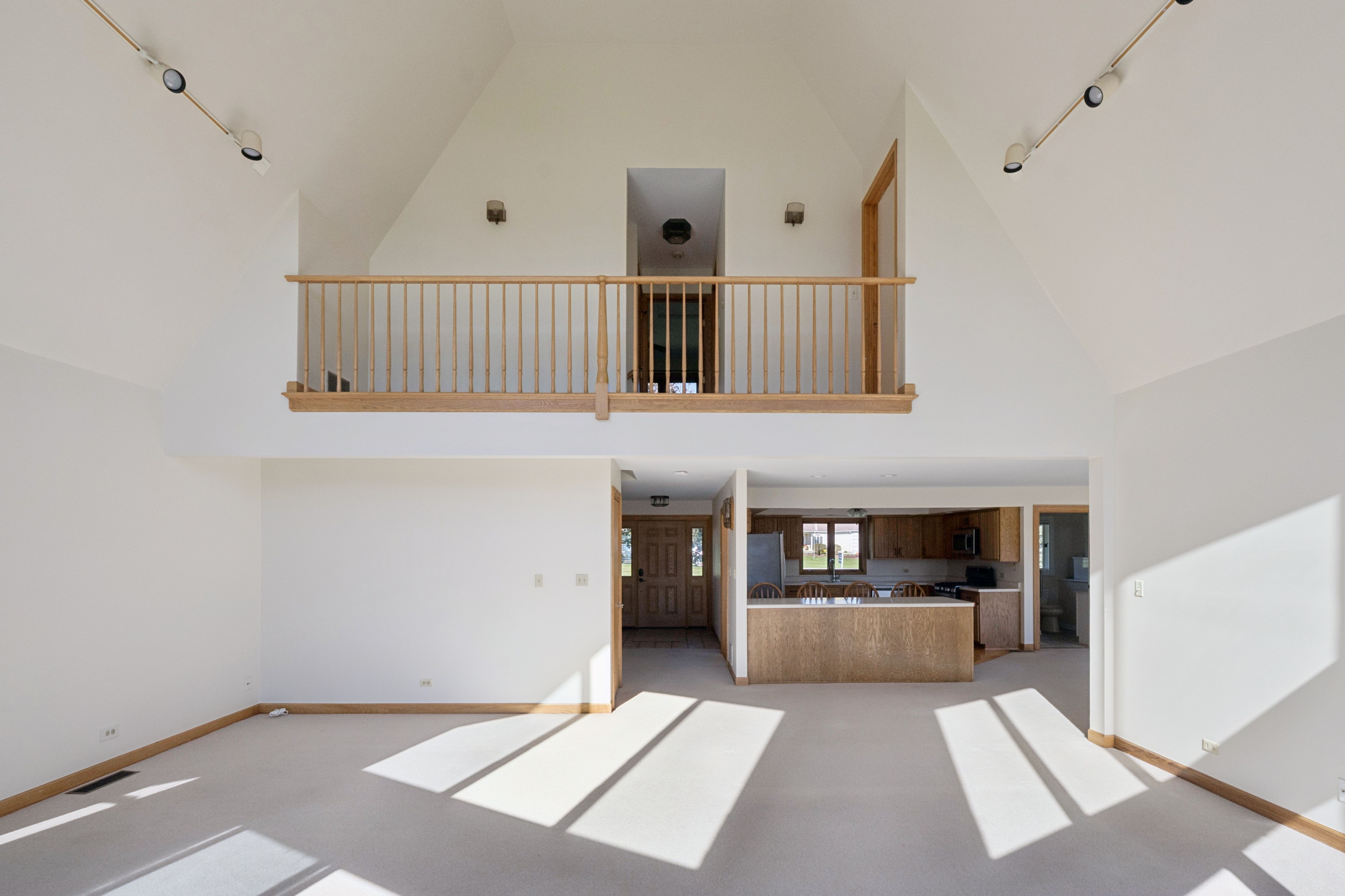  Magnificent Custom Built Home on a Quiet Lake - 物件實景