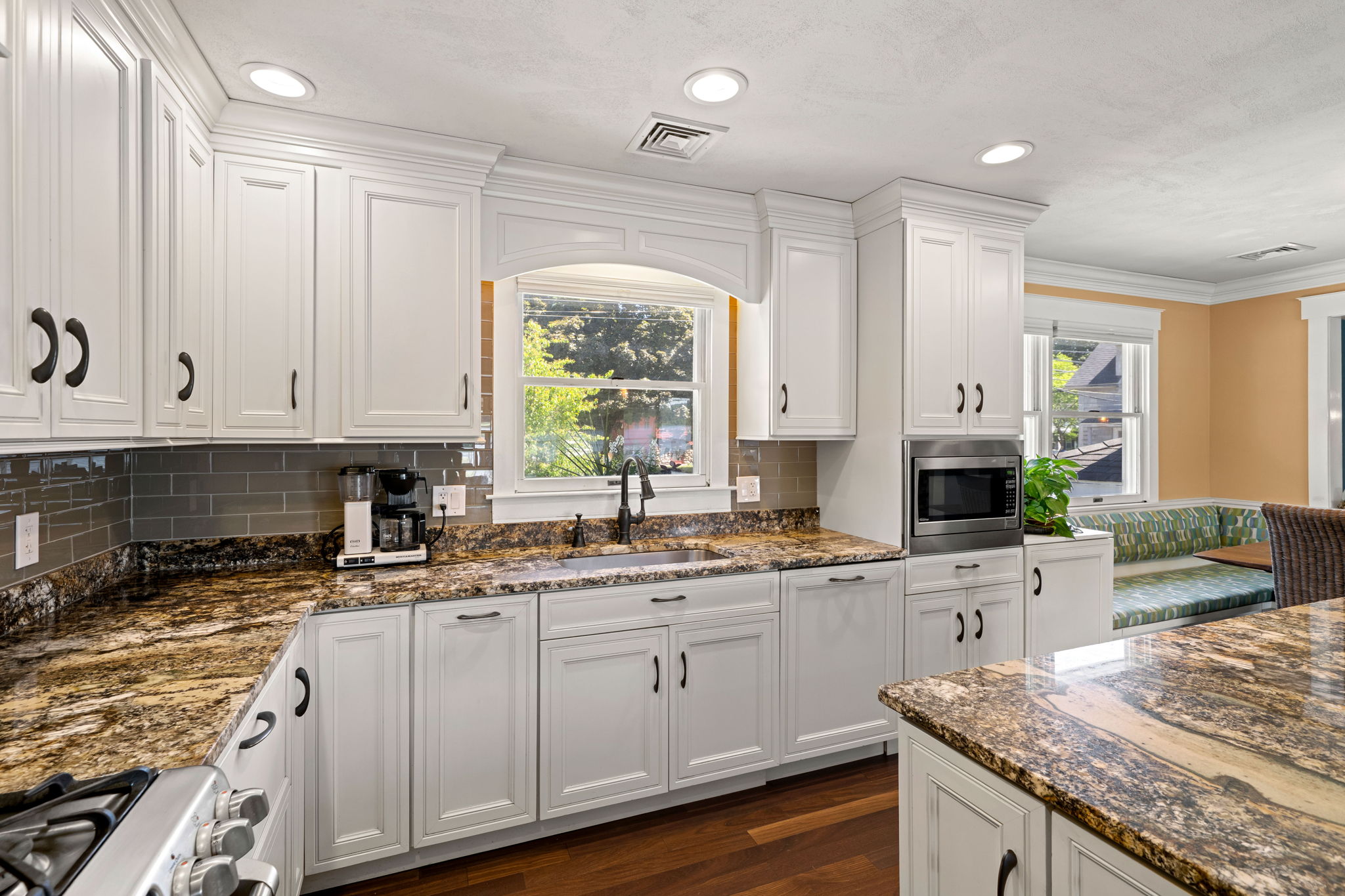 425 Main St, Amesbury, MA, 01913 - 物件實景