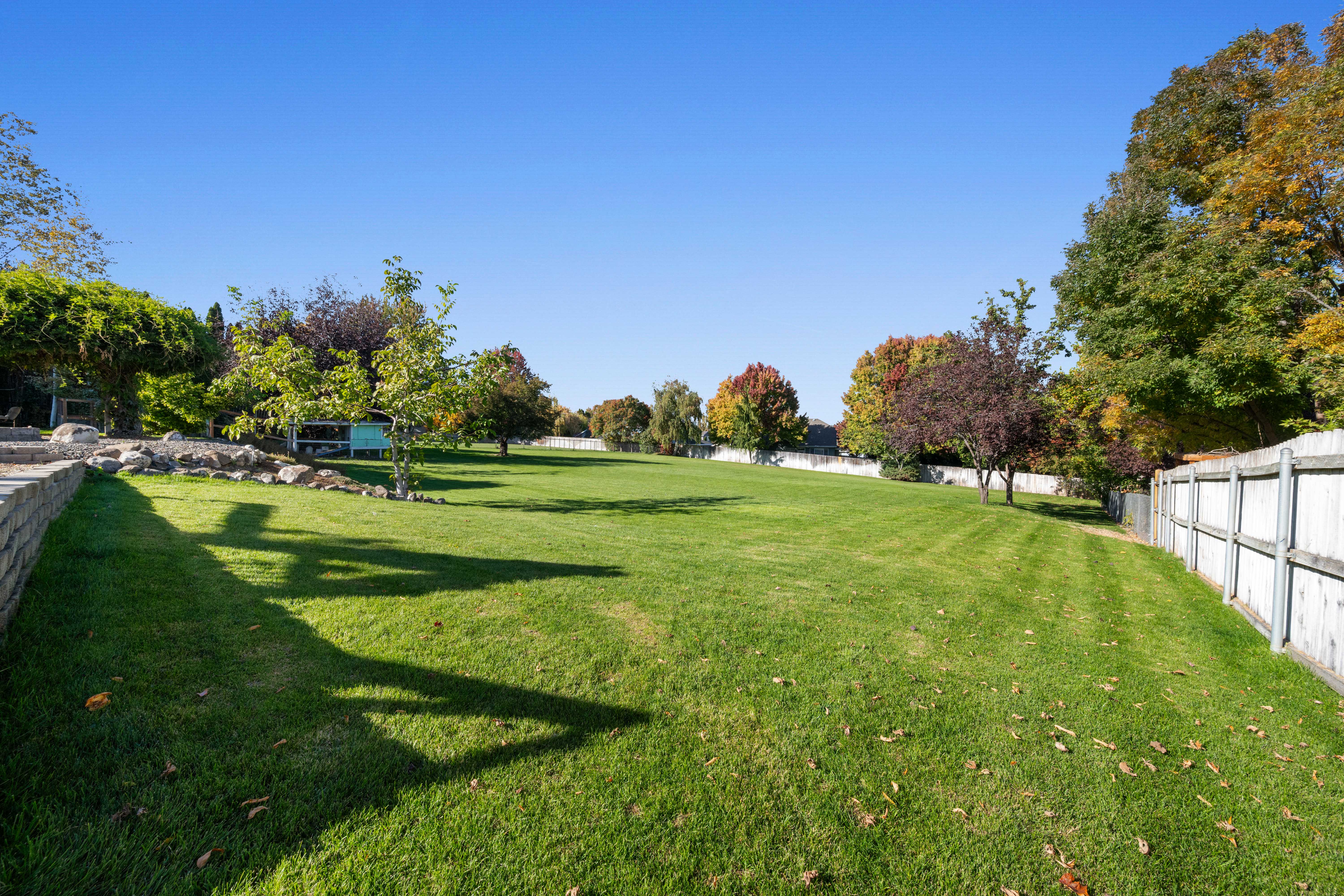  1.15 Acres in City Limits, 4 Bed, Built 2018 - 物件實景