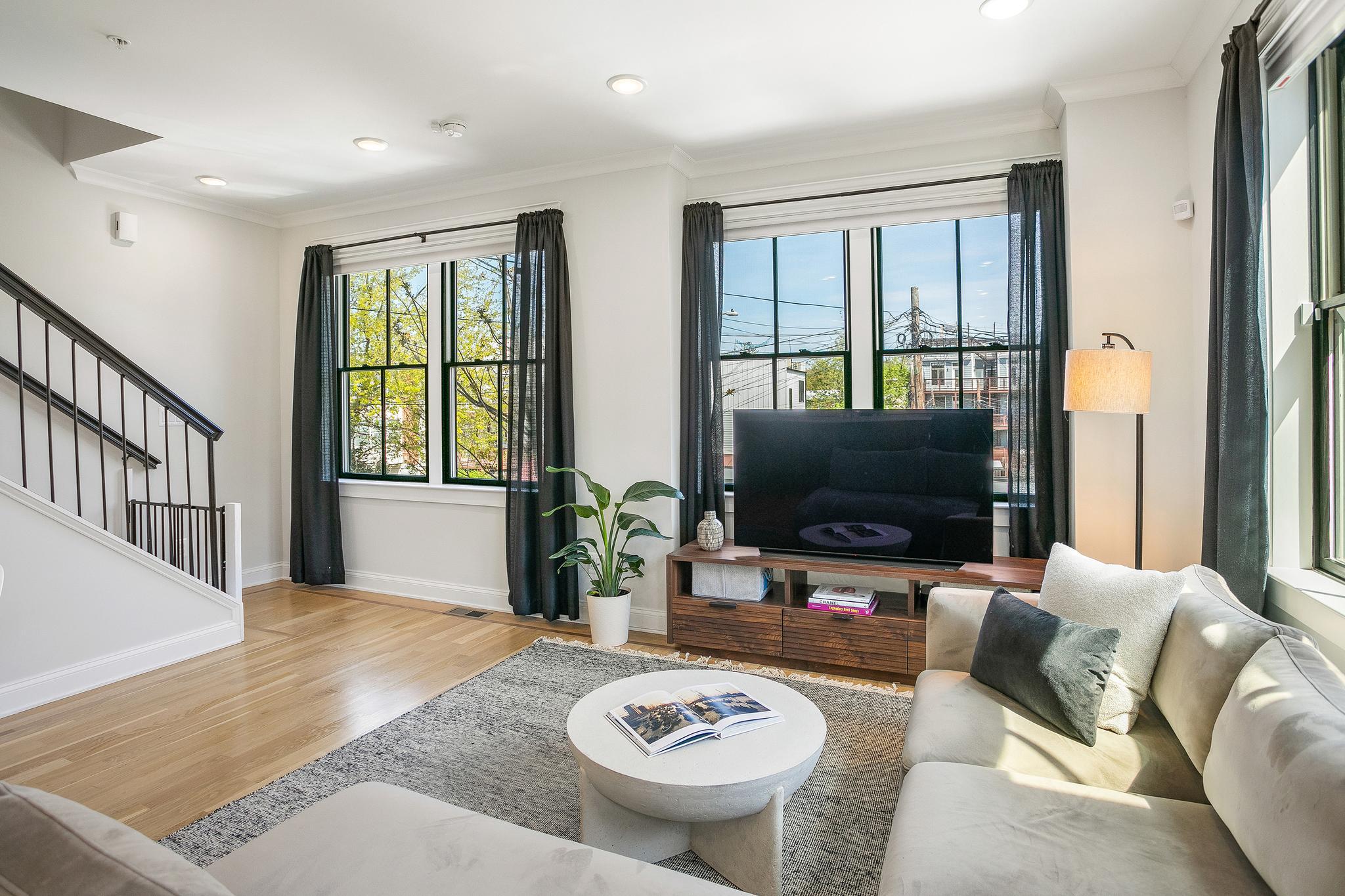  3569 Warder Street NW, Washington, DC, 20010 - 物件實景