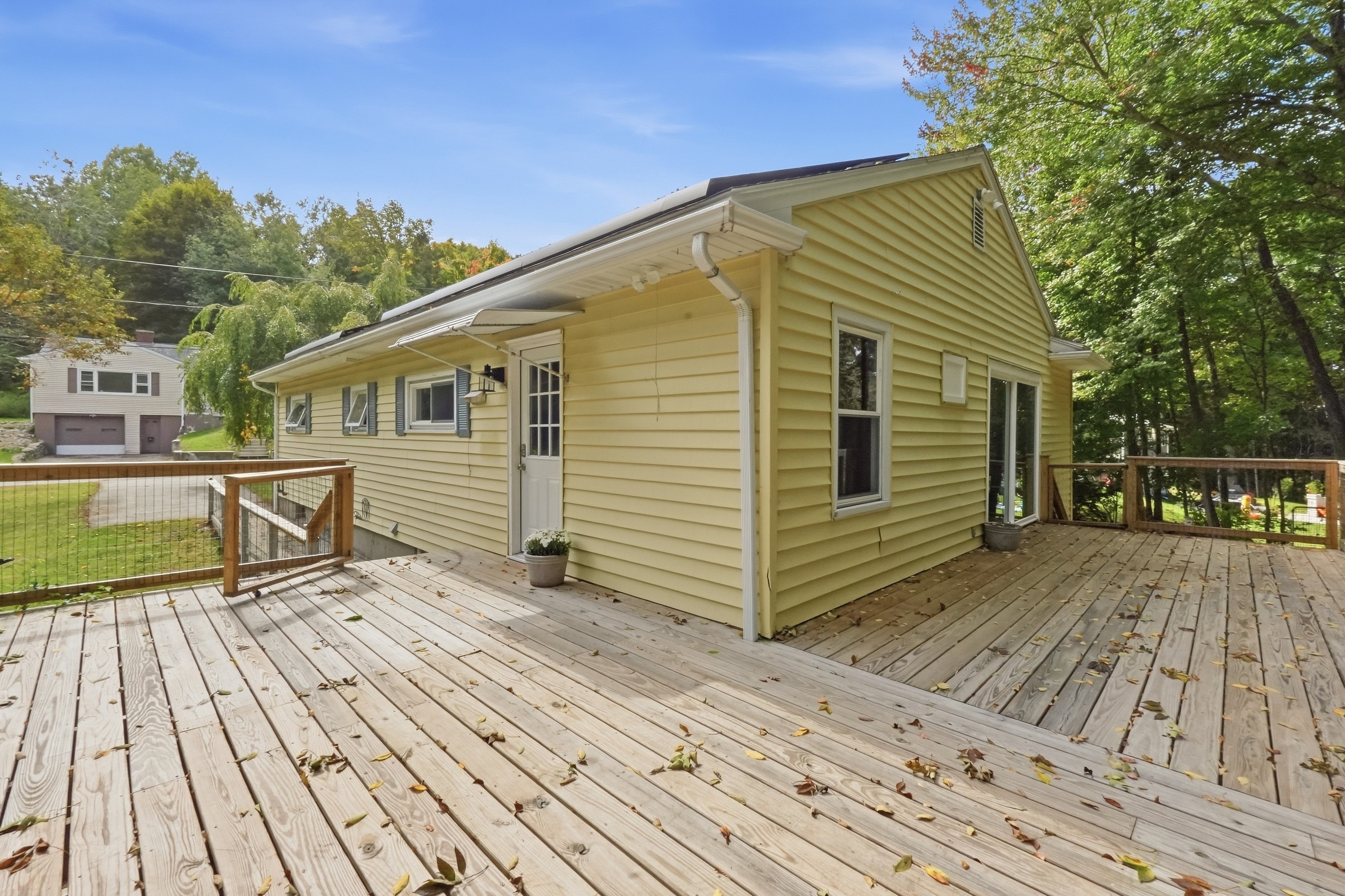  7 Athens Street, Auburn, MA 01501 - 物件實景