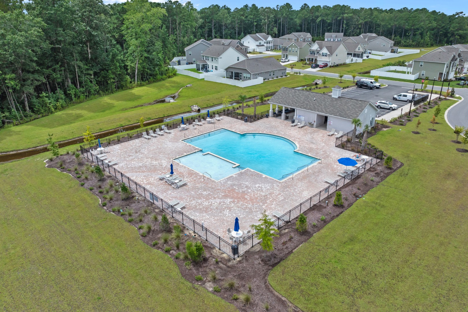 Myrtle Beach, South Carolina, 29588, United States, 4 Bedrooms Bedrooms, ,3 BathroomsBathrooms,Residential,For Sale,1982138