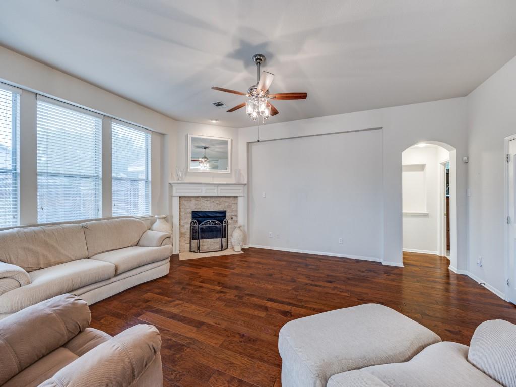 The Colony, Texas, 75056, United States, 4 Bedrooms Bedrooms, ,3 BathroomsBathrooms,Residential,For Sale,1984609