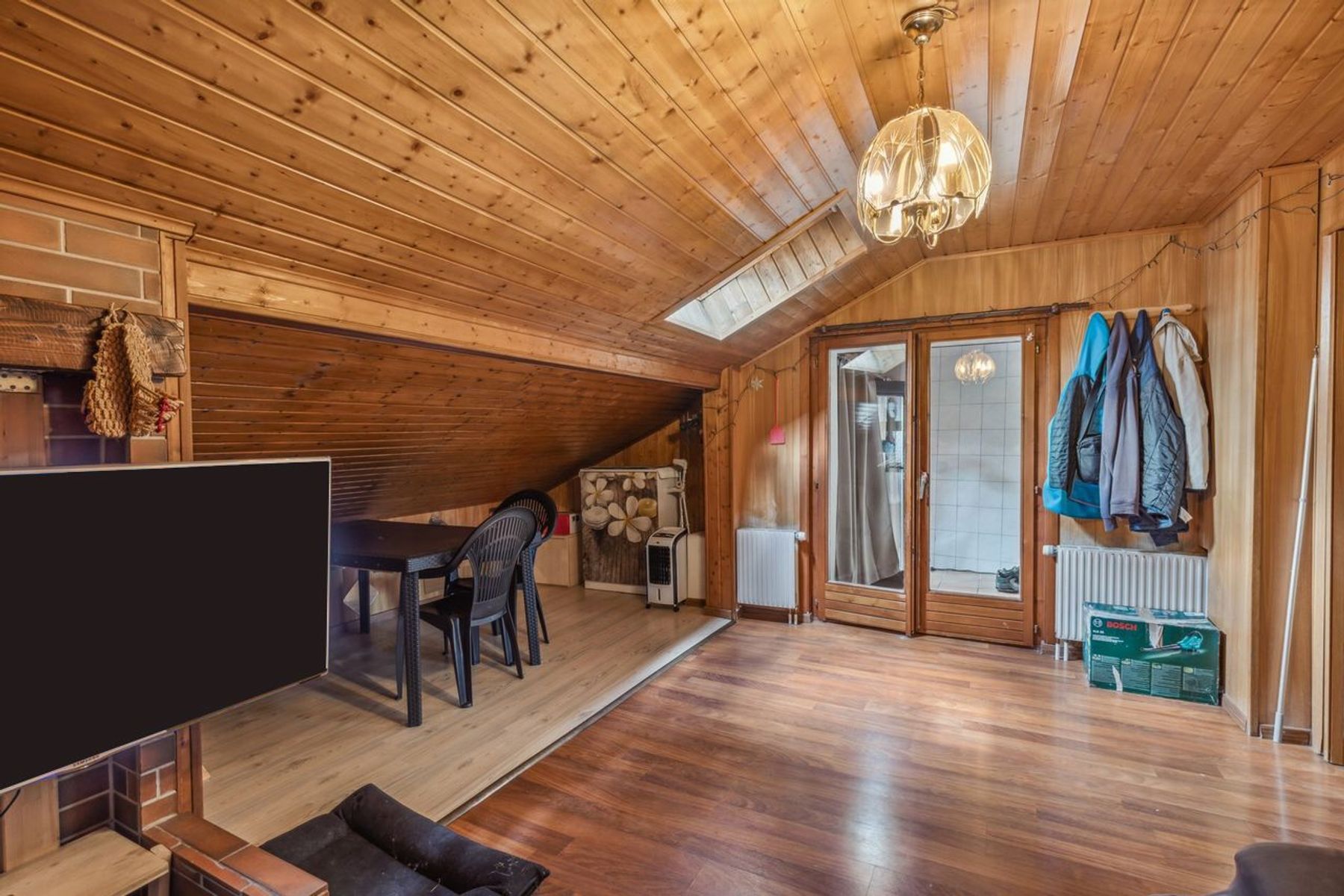  Rental chalet with 3 apartments - 5.6% gross yield - 物件實景