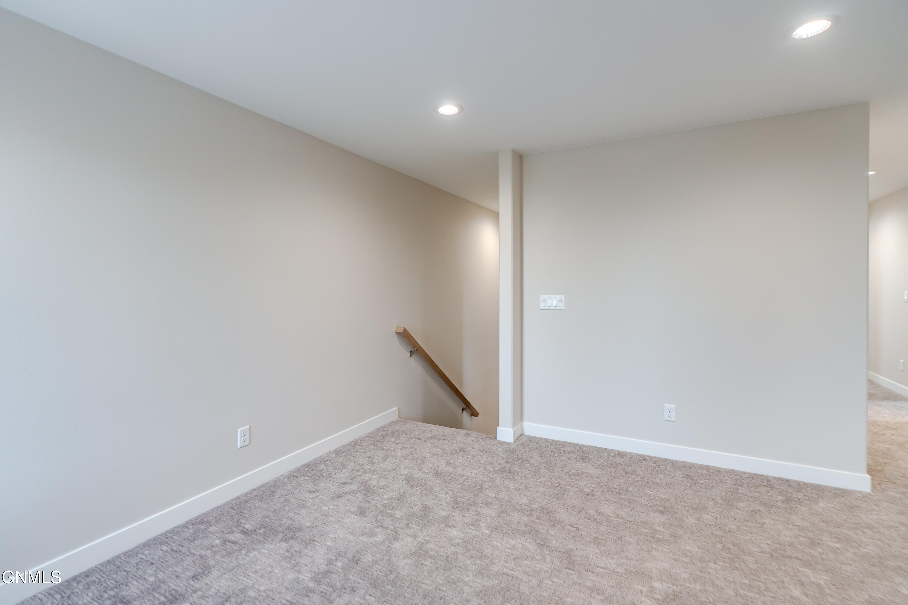 Bismarck, North Dakota, 58504, United States, 3 Bedrooms Bedrooms, ,3 BathroomsBathrooms,Residential,For Sale,1990229