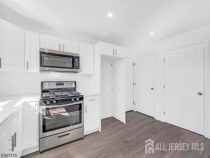 Jersey City, New Jersey, 07305, United States, ,Residential,For Sale,1918469