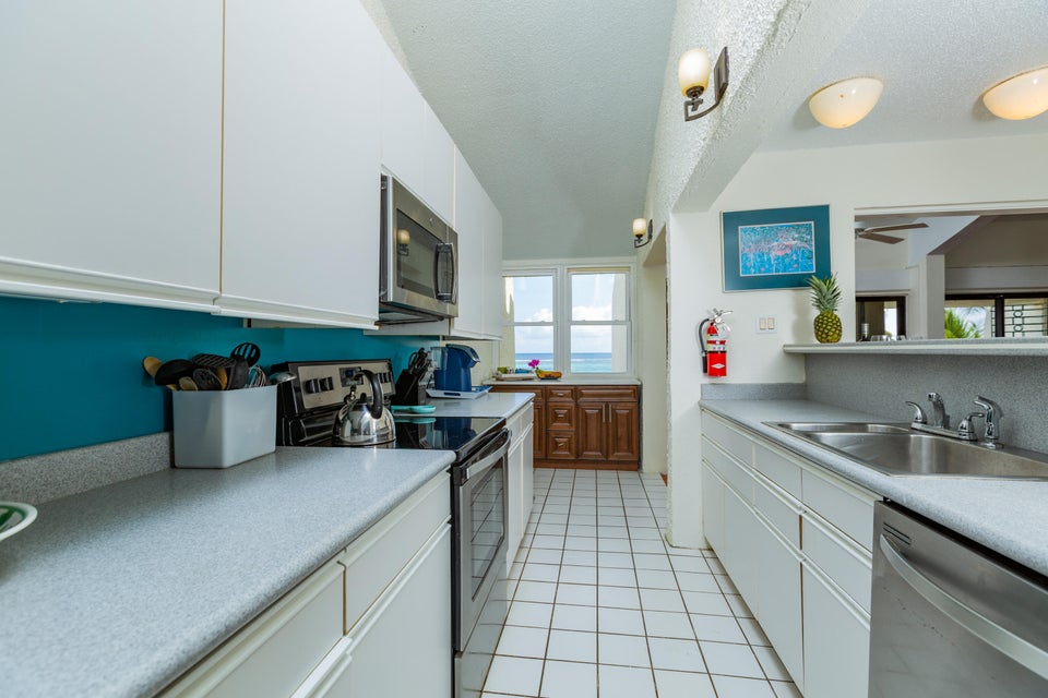 St. Croix, VI, 00820, VI, 4 Bedrooms Bedrooms, ,4 BathroomsBathrooms,Residential,For Sale,1690842
