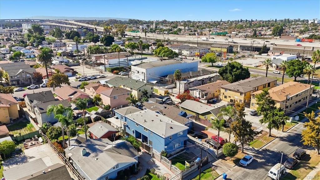 Los Angeles, California, 90003, United States, 5 Bedrooms Bedrooms, ,Residential,For Sale,2007748