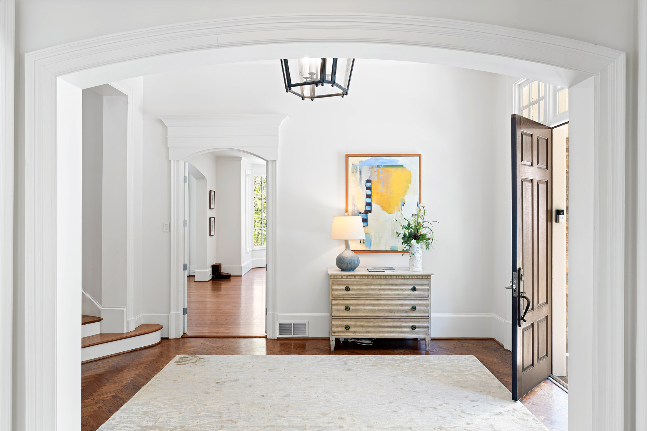  Stunning Estate with Pool Set on 1.3+/- Private Acres - 物件實景