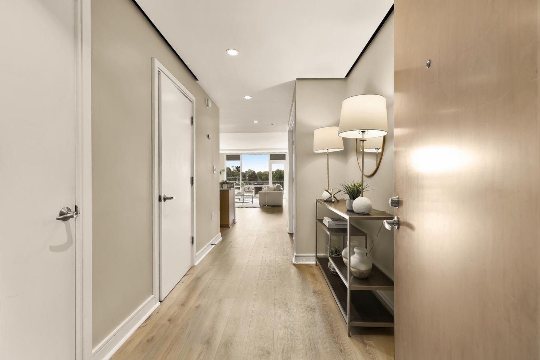  6820 Wisconsin Avenue, Bethesda, MD, 20814 - 物件實景
