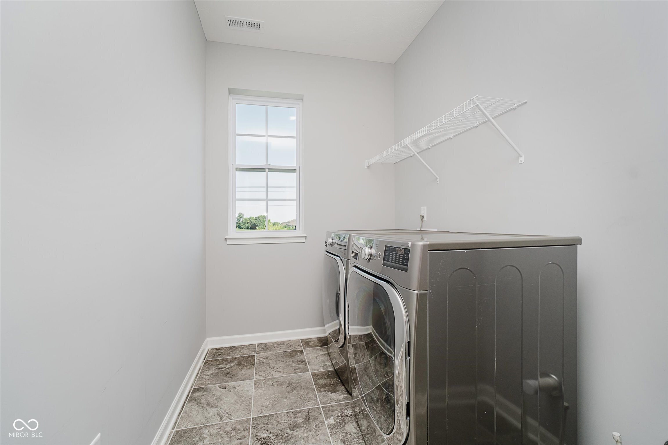 Westfield, Indiana, 46074, United States, 4 Bedrooms Bedrooms, ,4 BathroomsBathrooms,Residential,For Sale,1982855