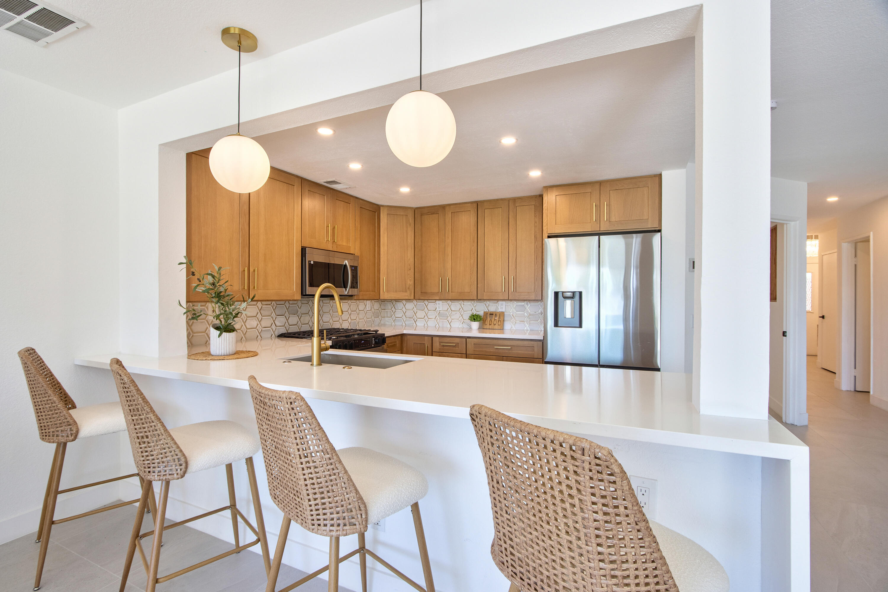 Palm Desert, California, 92211, United States, 3 Bedrooms Bedrooms, ,3 BathroomsBathrooms,Residential,For Sale,1966171