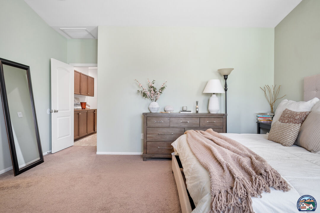 Imperial, California, 92251, United States, 4 Bedrooms Bedrooms, ,2 BathroomsBathrooms,Residential,For Sale,1969565