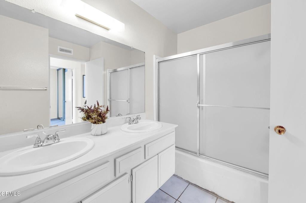 Walnut, California, 91789, United States, 4 Bedrooms Bedrooms, ,3 BathroomsBathrooms,Residential,For Sale,1914260