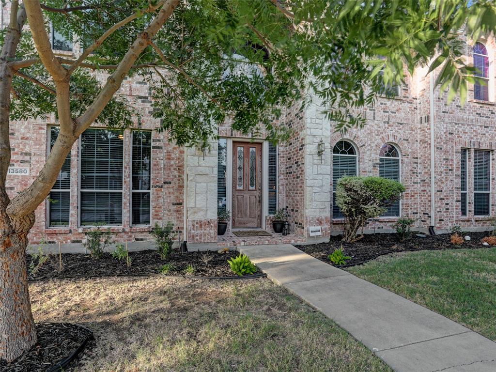 Frisco, Texas, 75035, United States, 4 Bedrooms Bedrooms, ,4 BathroomsBathrooms,Residential,For Sale,1907337