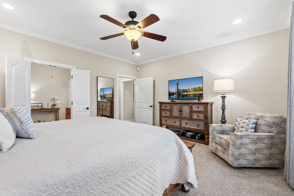 Sevierville, Tennessee, 37876, United States, 3 Bedrooms Bedrooms, ,2 BathroomsBathrooms,Residential,For Sale,2012111