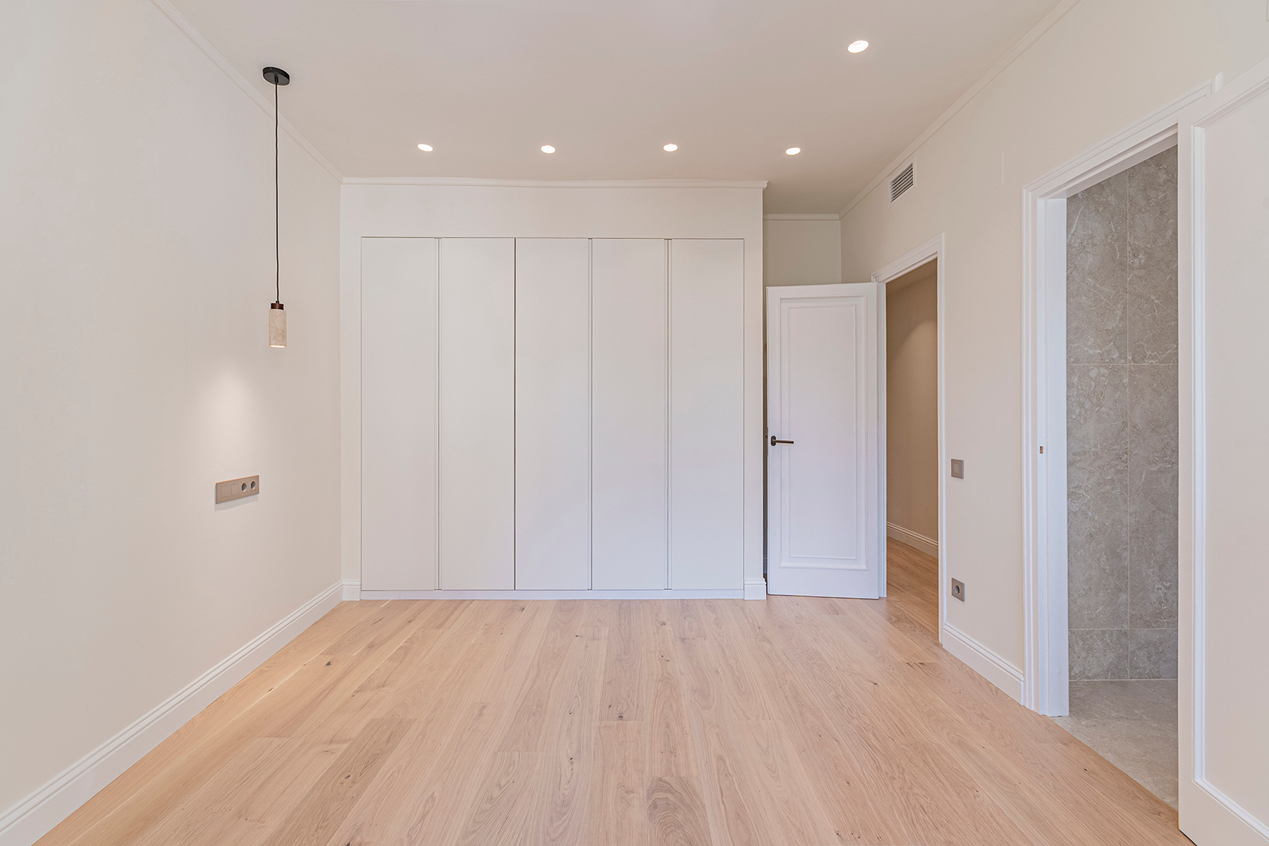  Beautiful brand-new flat next to Consell de Cent - 物件實景