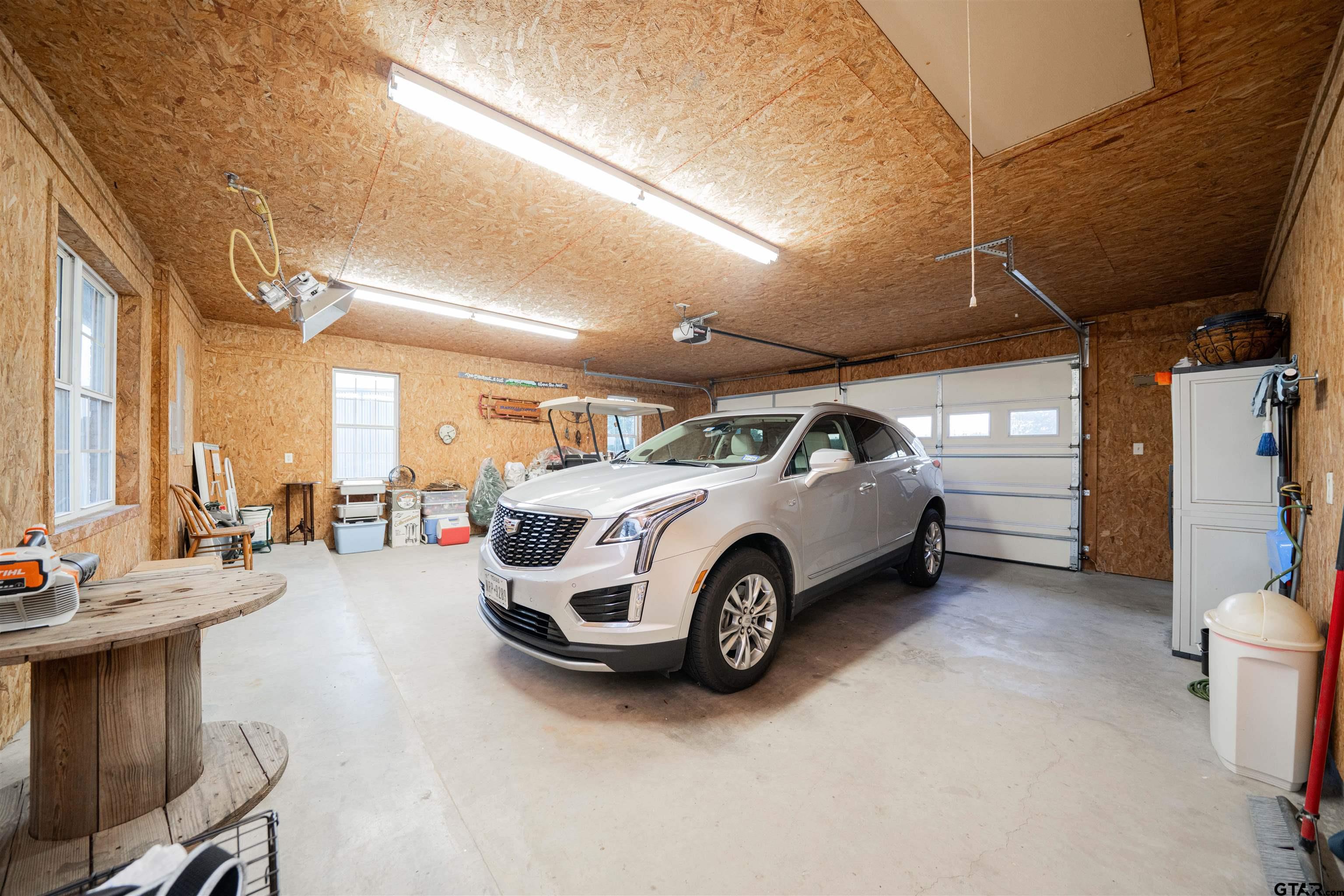 Mt Vernon, Texas, 75457, United States, 3 Bedrooms Bedrooms, ,3 BathroomsBathrooms,Residential,For Sale,2002103