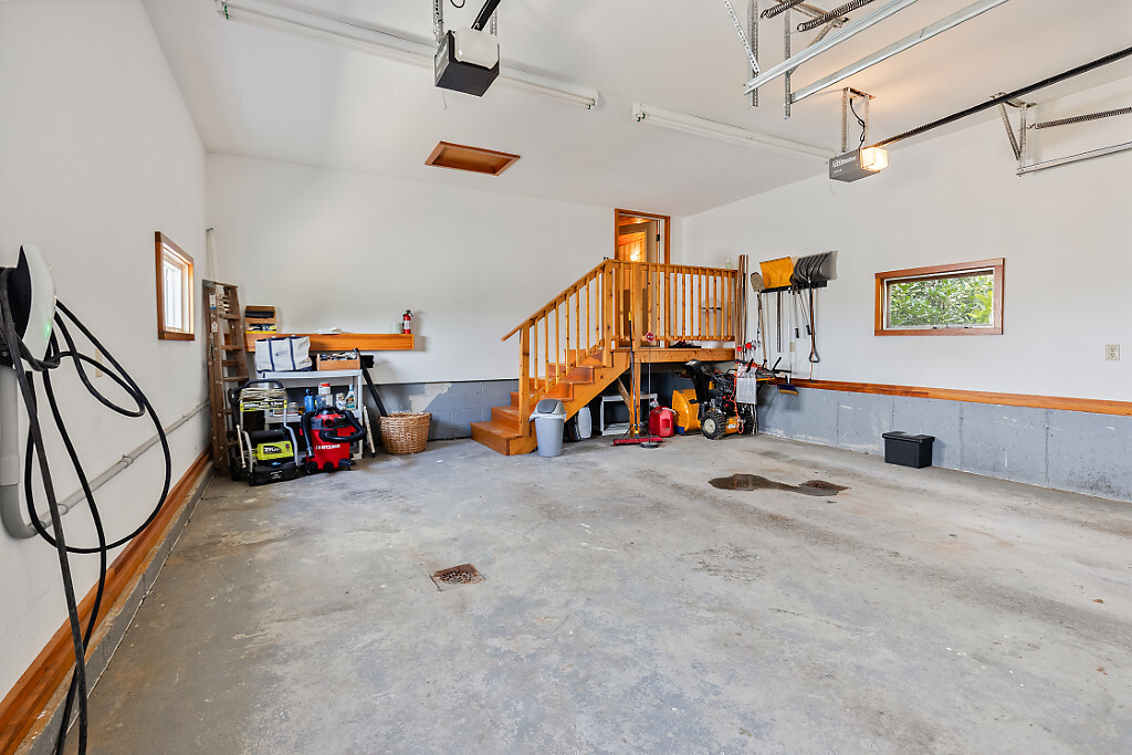 Smithfield, Maine, 04978, United States, 3 Bedrooms Bedrooms, ,4 BathroomsBathrooms,Residential,For Sale,1934236