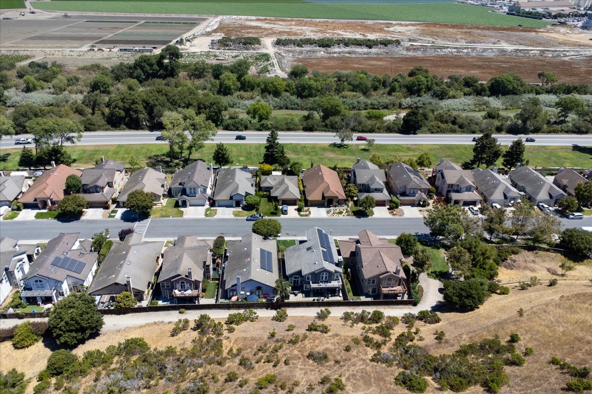 Salinas, California, 93908, United States, 3 Bedrooms Bedrooms, ,2 BathroomsBathrooms,Residential,For Sale,1914663