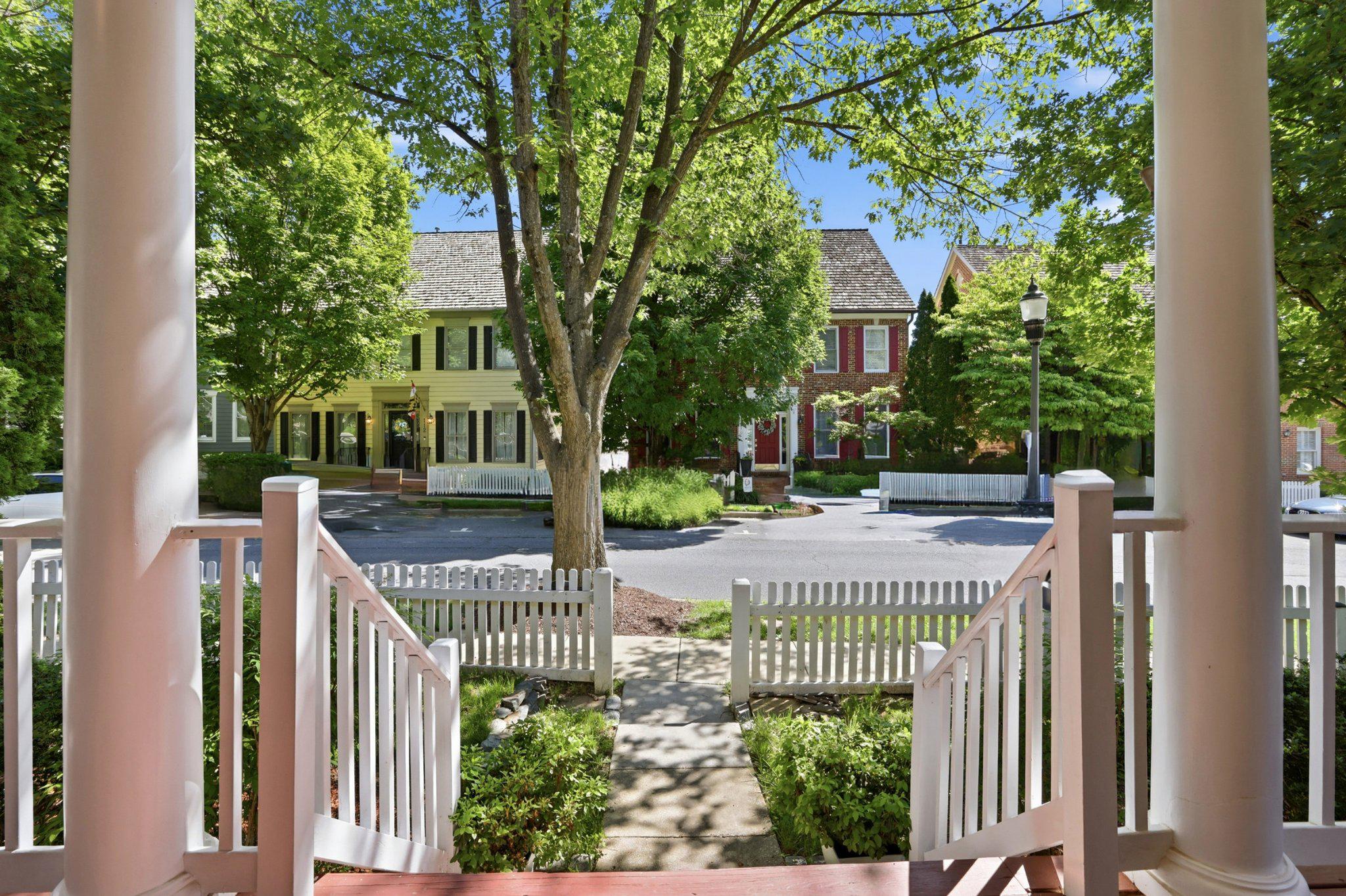  119 Thurgood Street, Gaithersburg, MD, 20878 - 物件實景