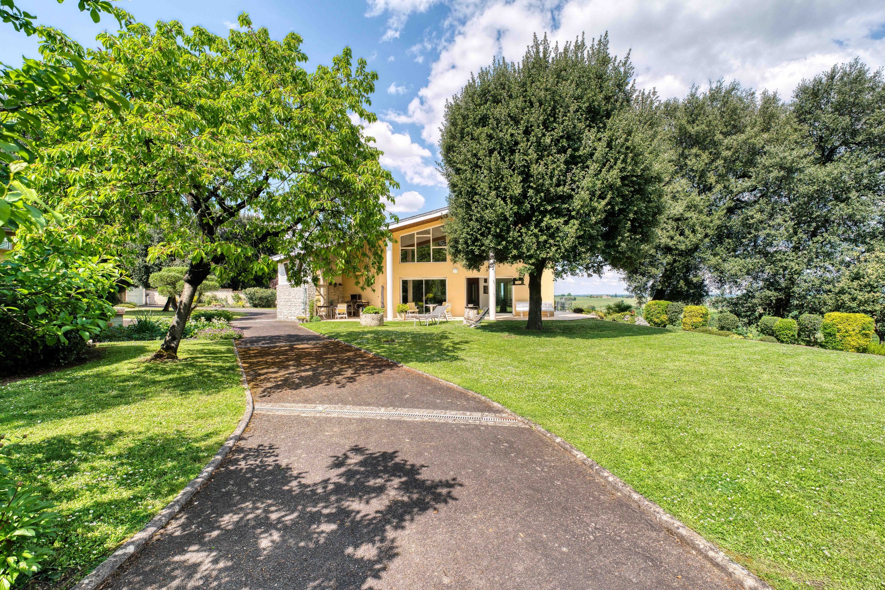  Elegant Villa with Panoramic Views over the Charente - 物件實景