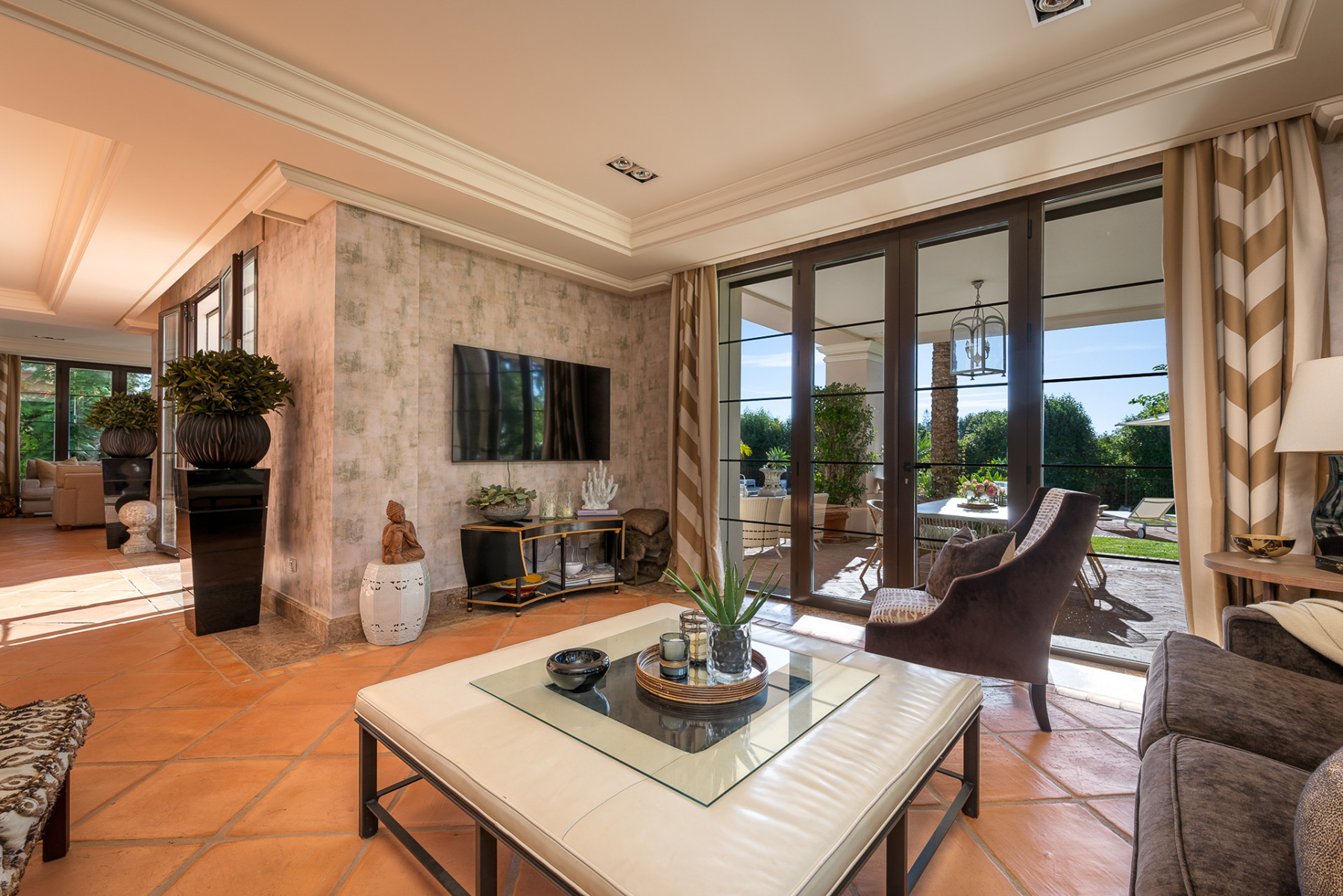  Majestic Villa in the Iconic Beachside Community Guadalmina Baja - 物件實景