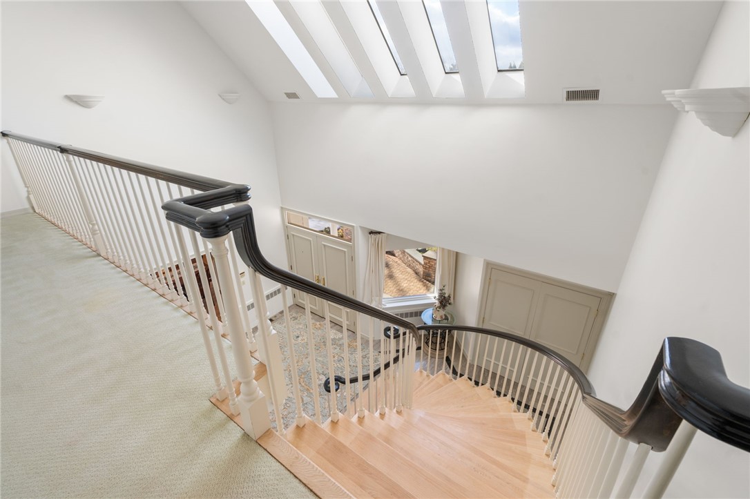 Cranston, Rhode Island, 02920, United States, 3 Bedrooms Bedrooms, ,4 BathroomsBathrooms,Residential,For Sale,1993261