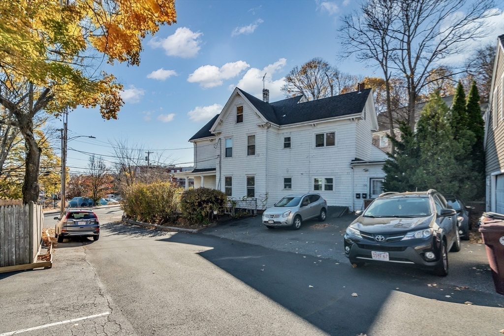Revere, Massachusetts, 02151, United States, 5 Bedrooms Bedrooms, ,3 BathroomsBathrooms,Residential,For Sale,1935467