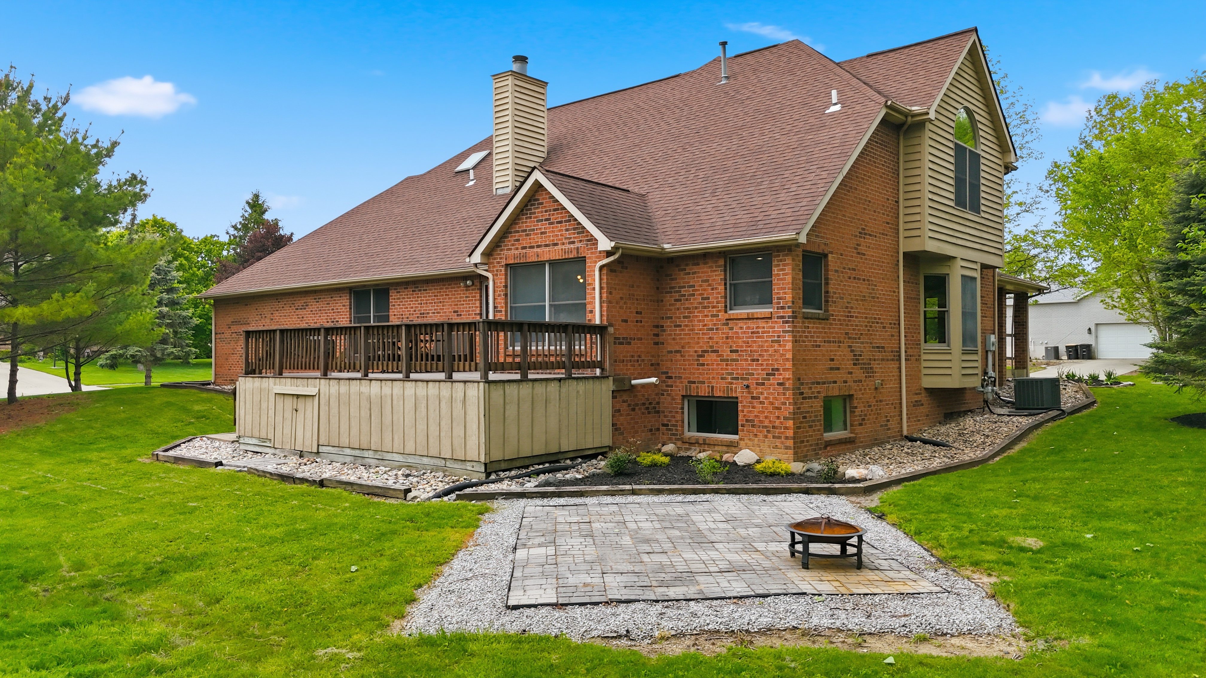  Stunning 4 Bedroom Home in Desirable Fort Wayne Neighborhood - 物件實景