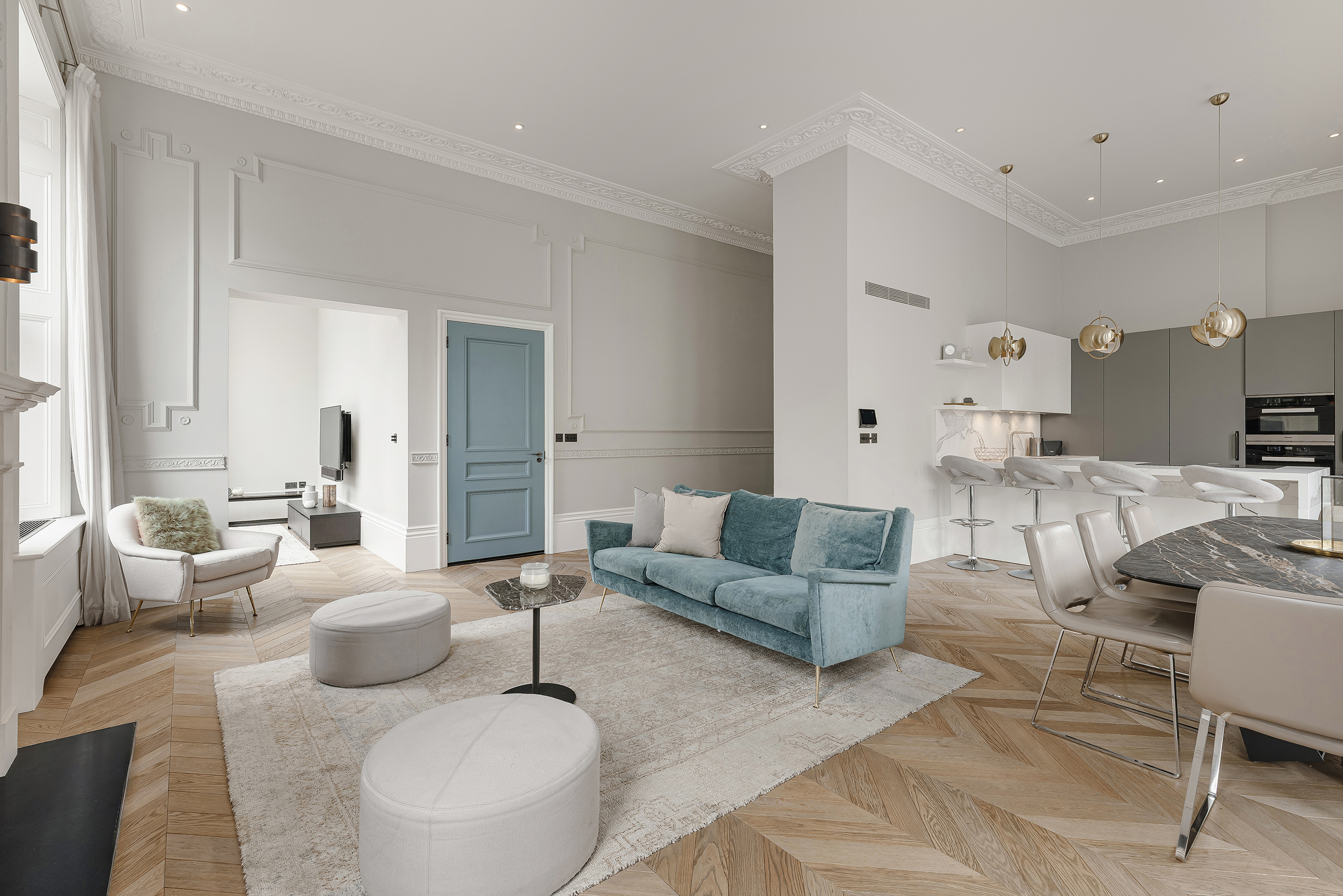  A Grand Lateral Apartment with Direct Lift Access in South Kensington - 物件實景
