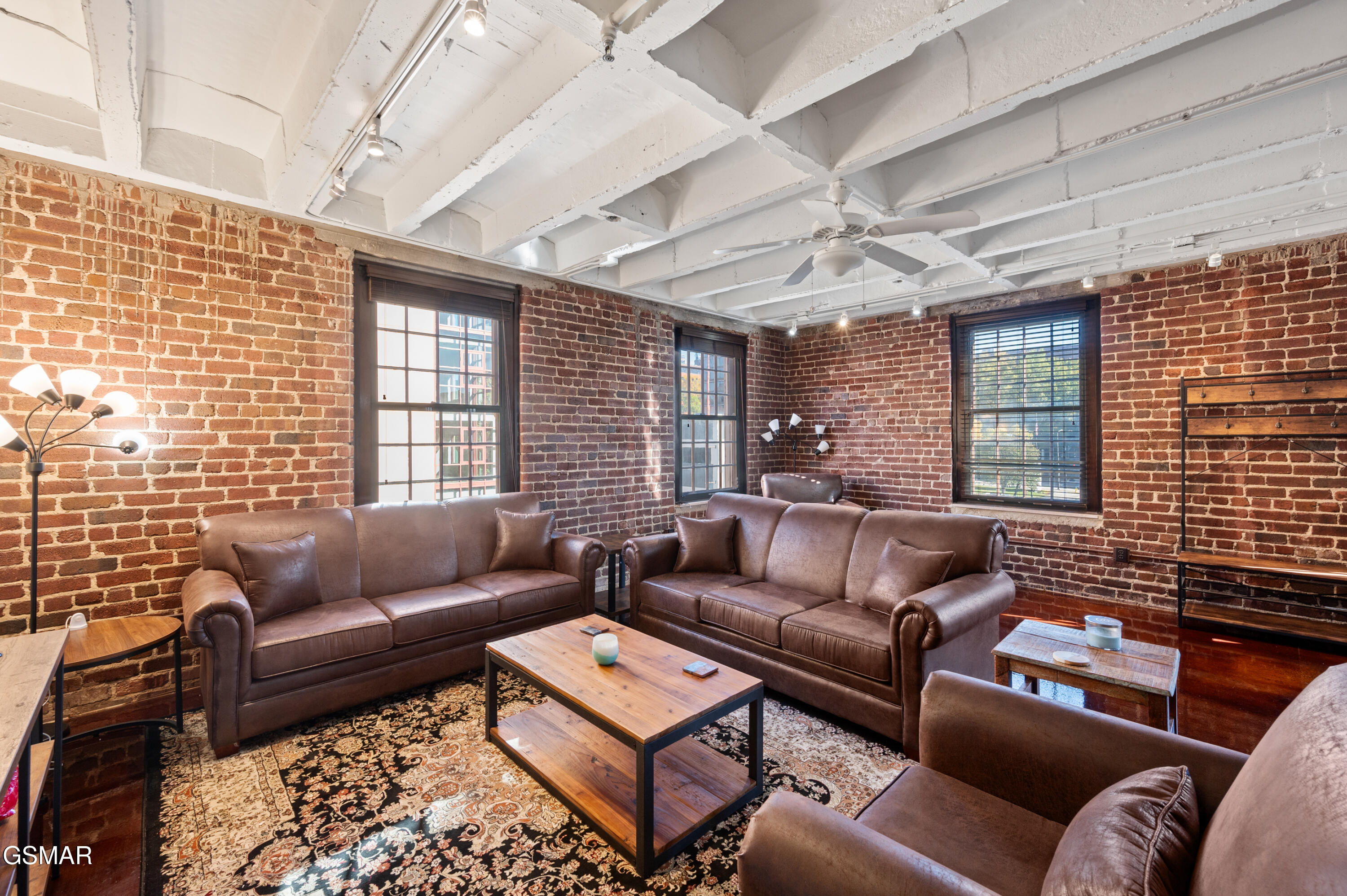 Knoxville, Tennessee, 37902, United States, 3 Bedrooms Bedrooms, ,3 BathroomsBathrooms,Residential,For Sale,2000047