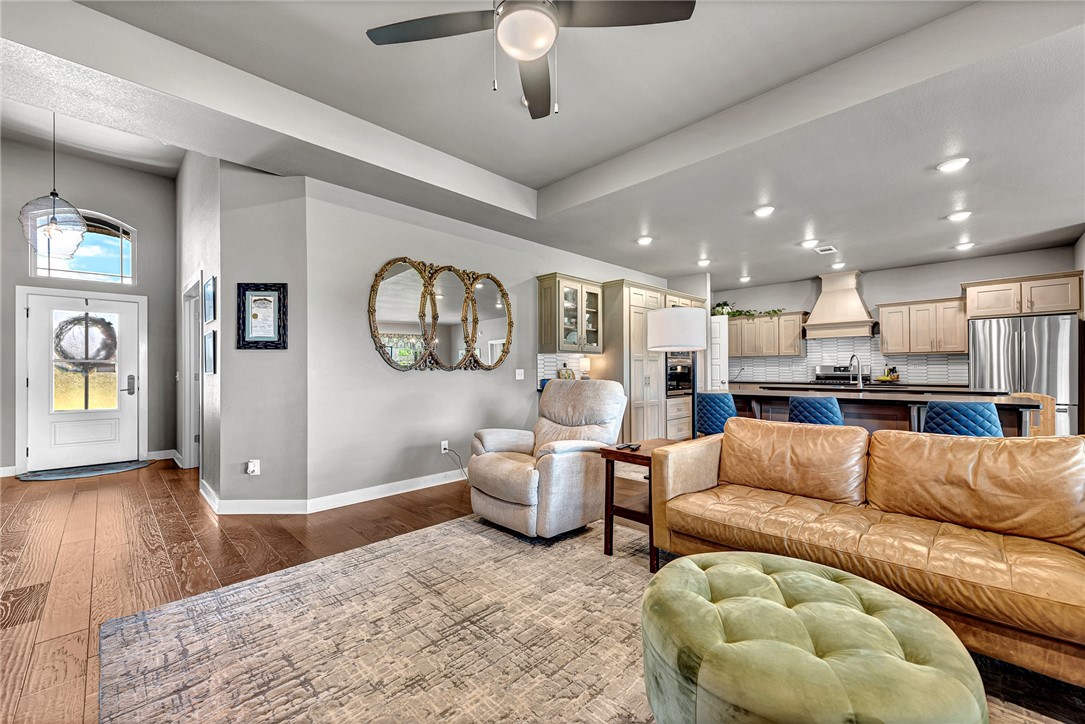 Cave Springs, Arkansas, 72718, United States, 4 Bedrooms Bedrooms, ,3 BathroomsBathrooms,Residential,For Sale,1919634