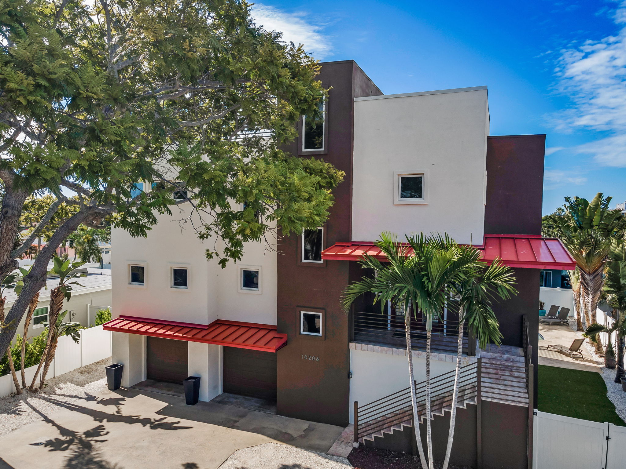 Treasure Island, Florida, 33706, United States, 3 Bedrooms Bedrooms, ,3 BathroomsBathrooms,Residential,For Sale,1996419