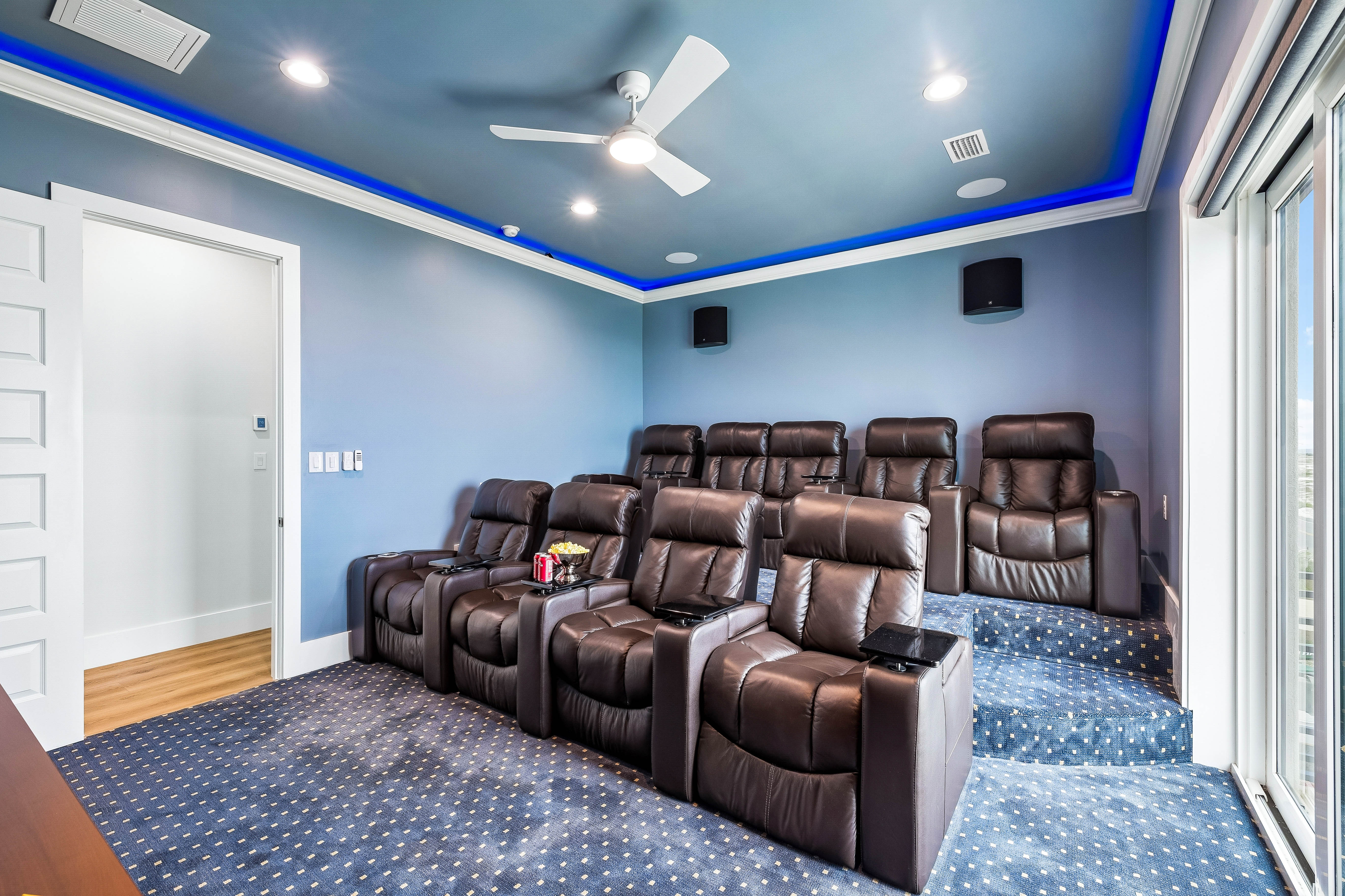  A New Benchmark for Luxury on Navarre Beach - 物件實景
