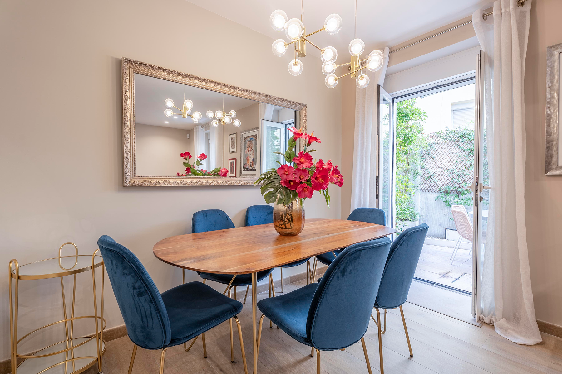  2-Bedroom flat with patio in Alcalde Sainz de Baranda - 物件實景