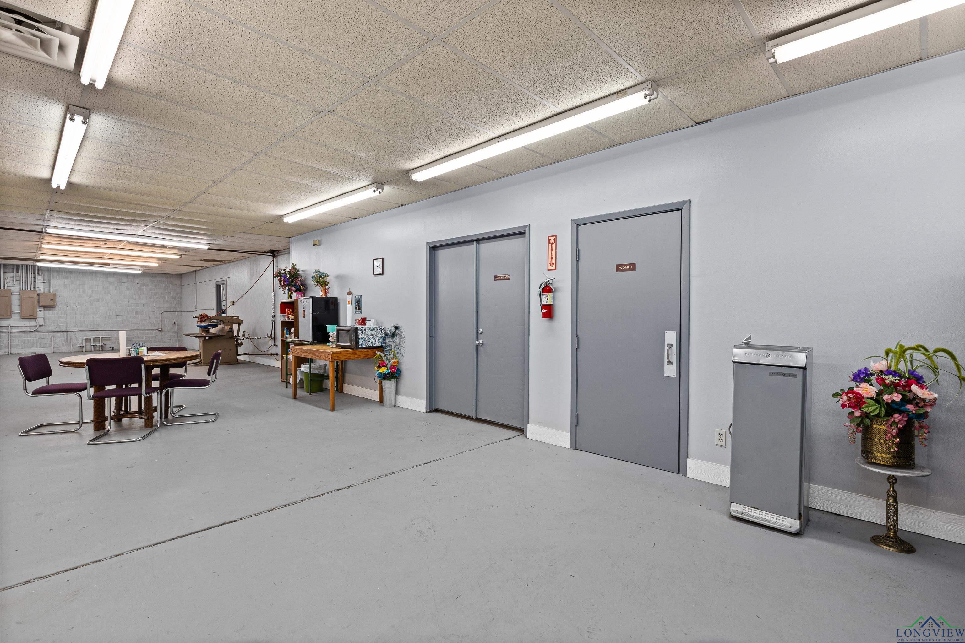 Kilgore, Texas, 75662, United States, ,Residential,For Sale,1988991