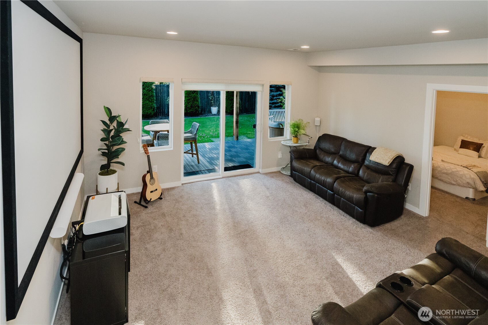 Bothell, Washington, 98021, United States, 5 Bedrooms Bedrooms, ,3 BathroomsBathrooms,Residential,For Sale,1900701