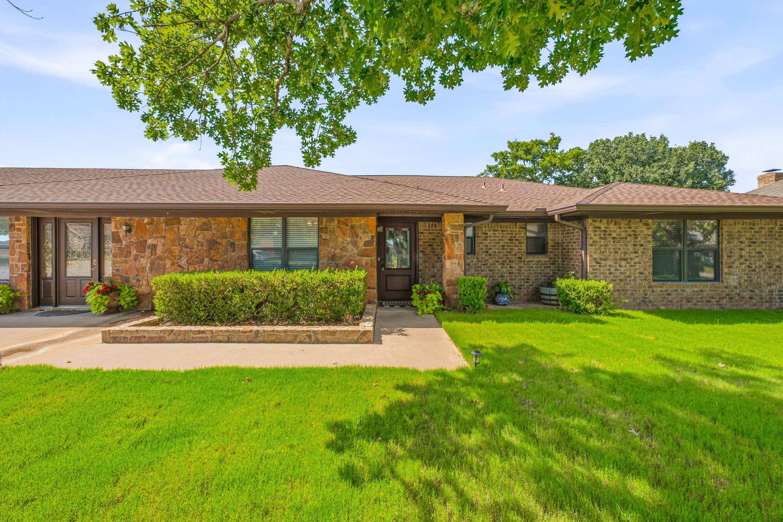  111 Mustang, Graham, TX, 76450 - 物件實景