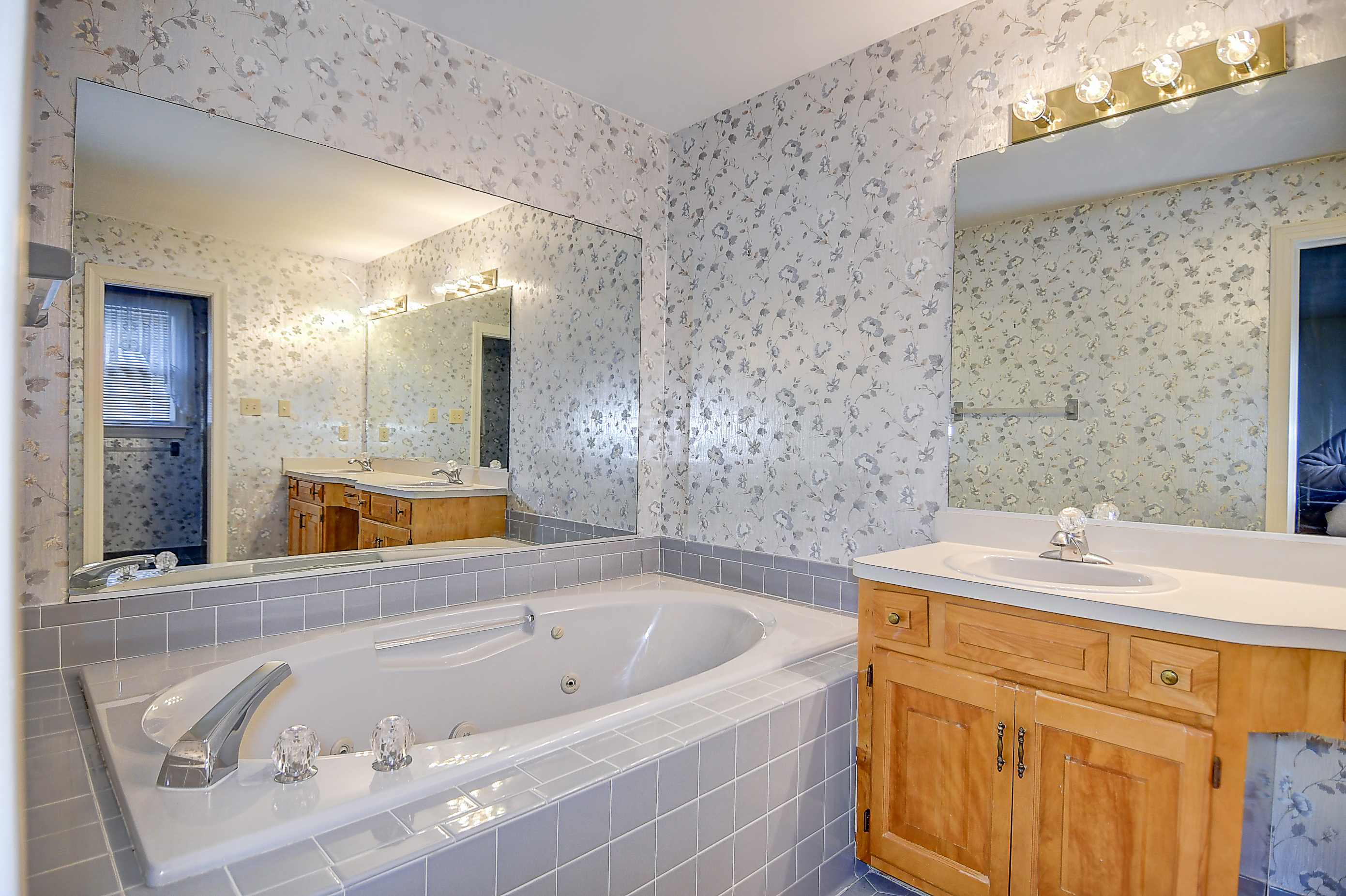 Norfolk, Virginia, 23518, United States, 4 Bedrooms Bedrooms, ,3 BathroomsBathrooms,Residential,For Sale,2006000