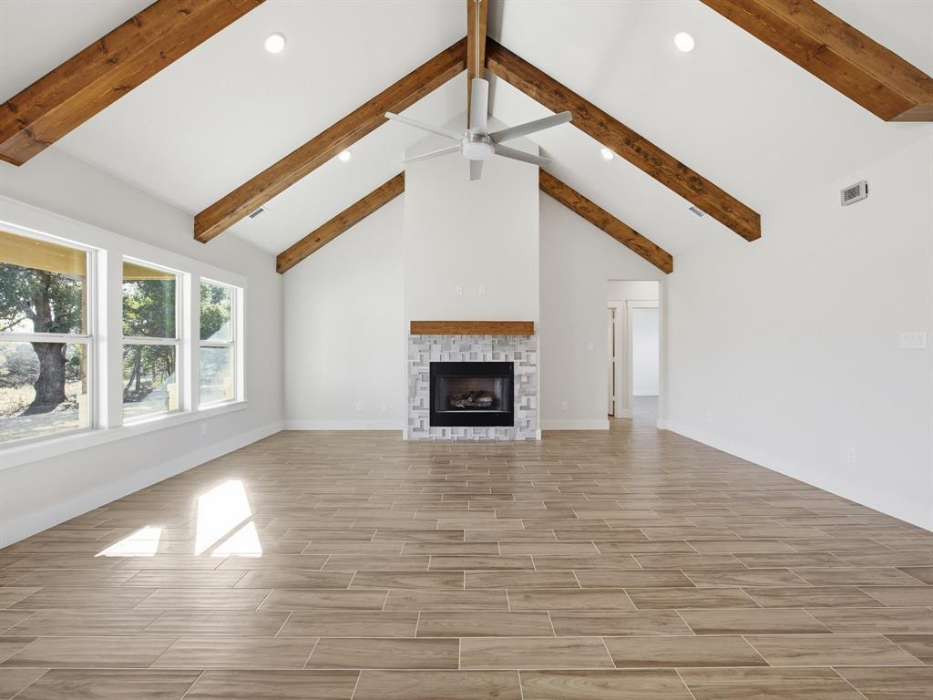 Weatherford, Texas, 76085, United States, 4 Bedrooms Bedrooms, ,3 BathroomsBathrooms,Residential,For Sale,2008170