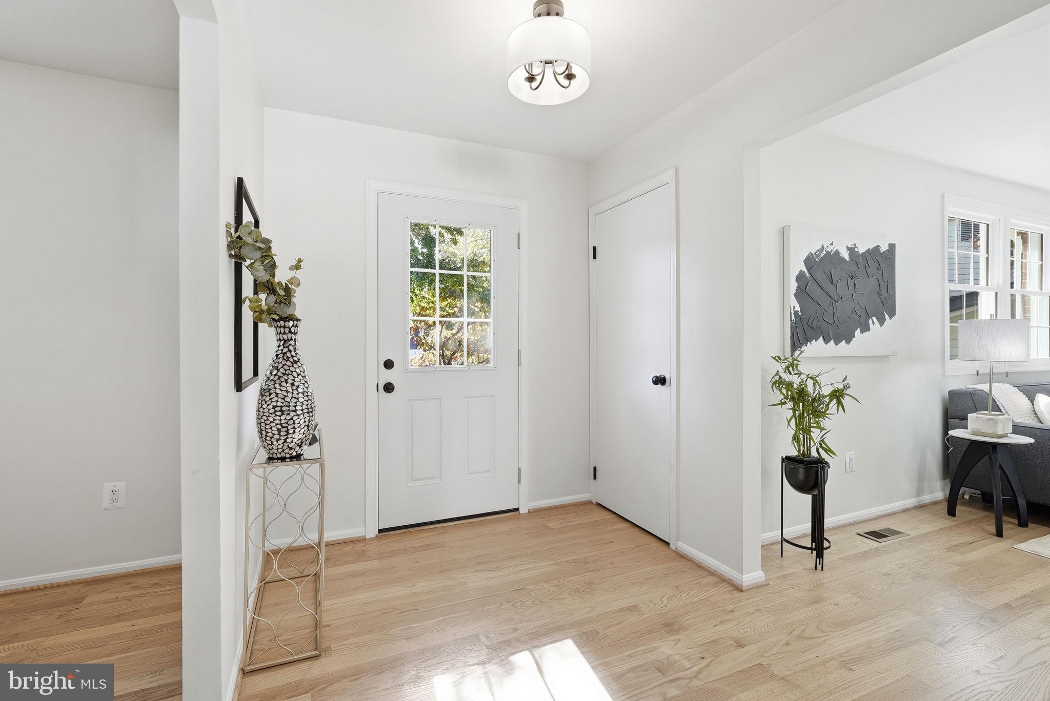 Fairfax, Virginia, 22032, United States, 4 Bedrooms Bedrooms, ,3 BathroomsBathrooms,Residential,For Sale,1984417