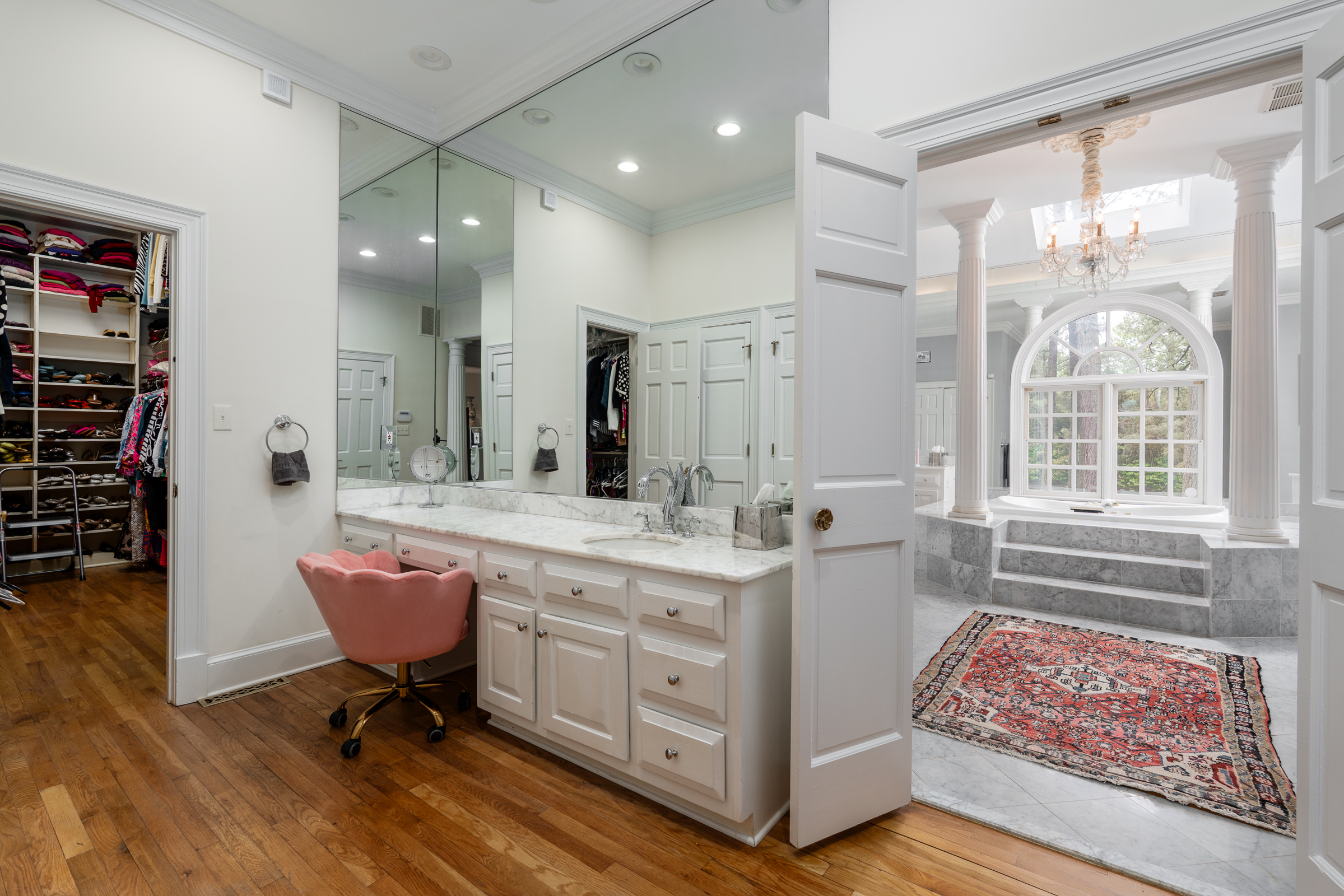  221 Dryden Lane, Richmond, VA 23229 - 物件實景